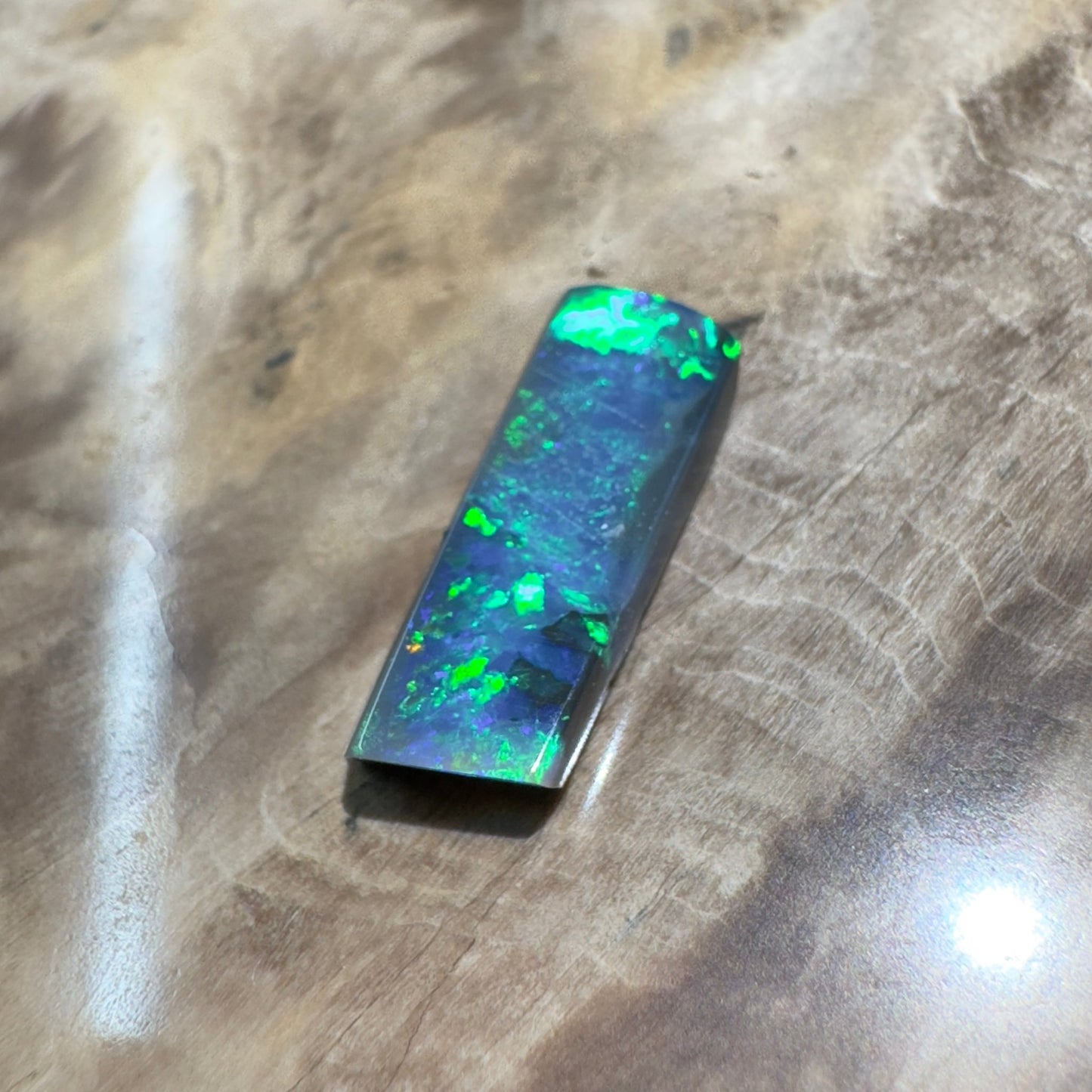 1.9ct Hand - cut Solid Lightning Ridge Semi Black Opal