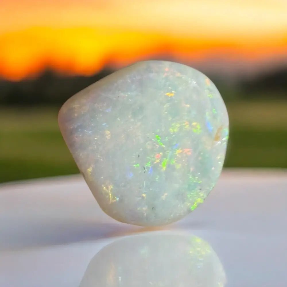 1.9ct Solid Hand - cut Coober Pedy Opal