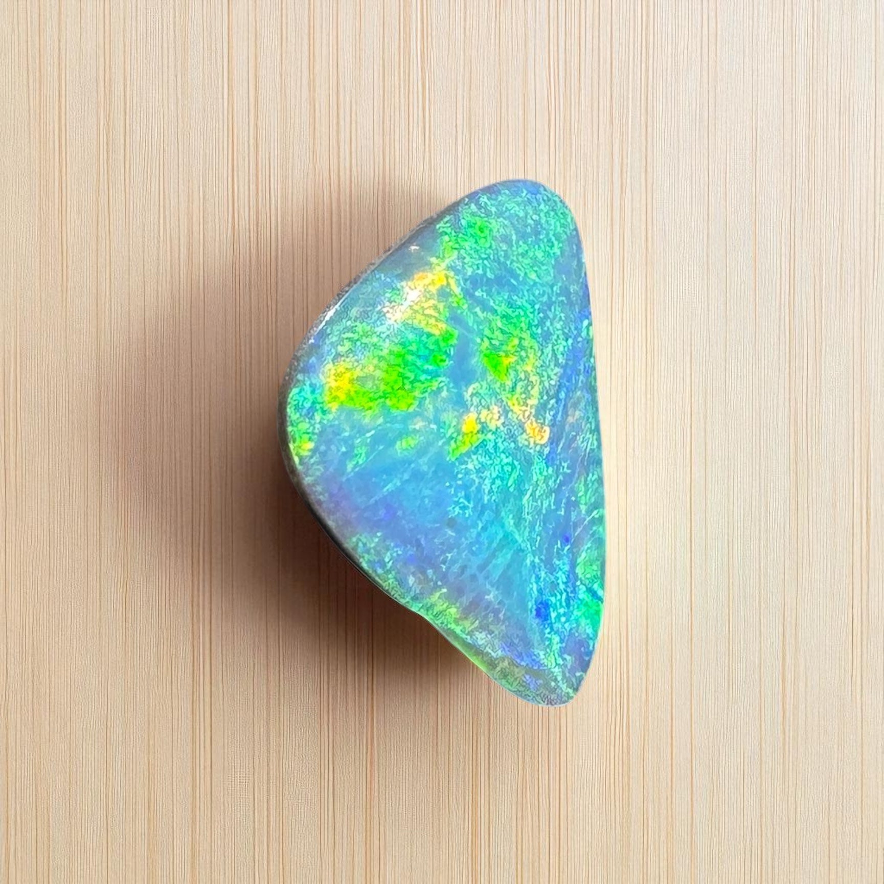 1ct Hand - cut Solid Lightning Ridge Black Opal