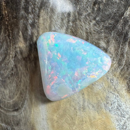 Iridescent Opal gemstone in a 2.9ct Hand-Cut Solid Lightning Ridge Semi Black Opal jewelry piece