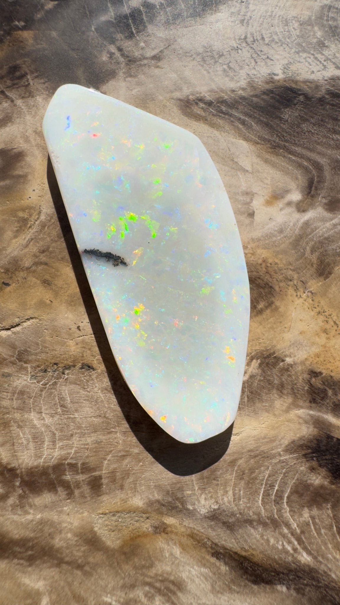 21.1ct Hand - cut Solid Australian Coober Pedy Opal