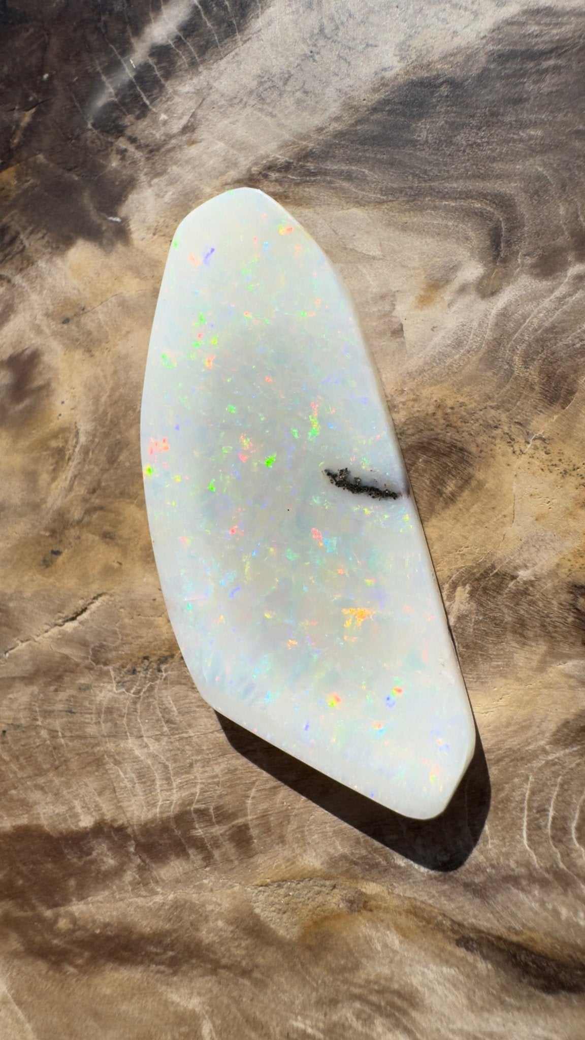 21.1ct Hand - cut Solid Australian Coober Pedy Opal