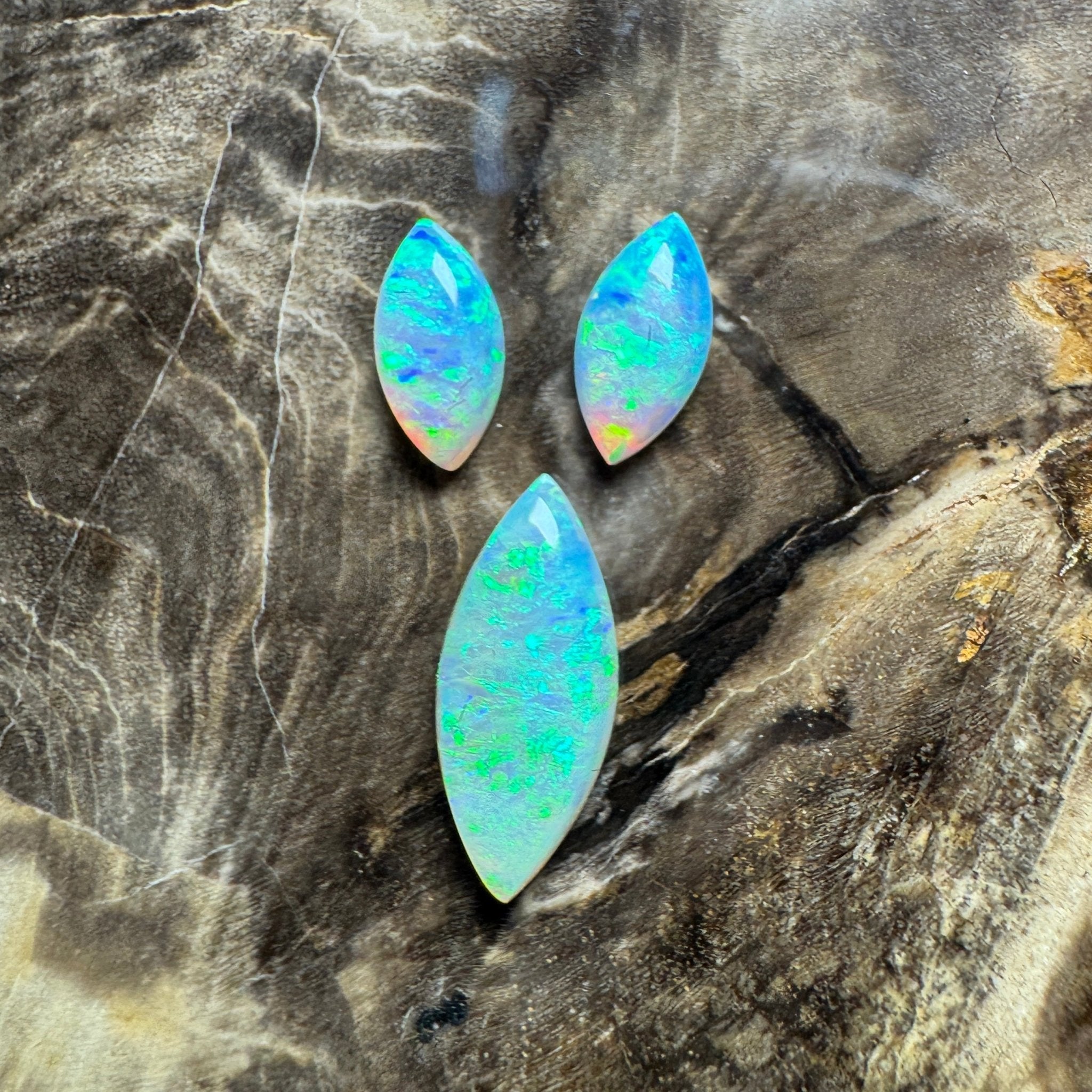 2.1ct Hand - cut Solid Coober Pedy Crystal Opal Parcel