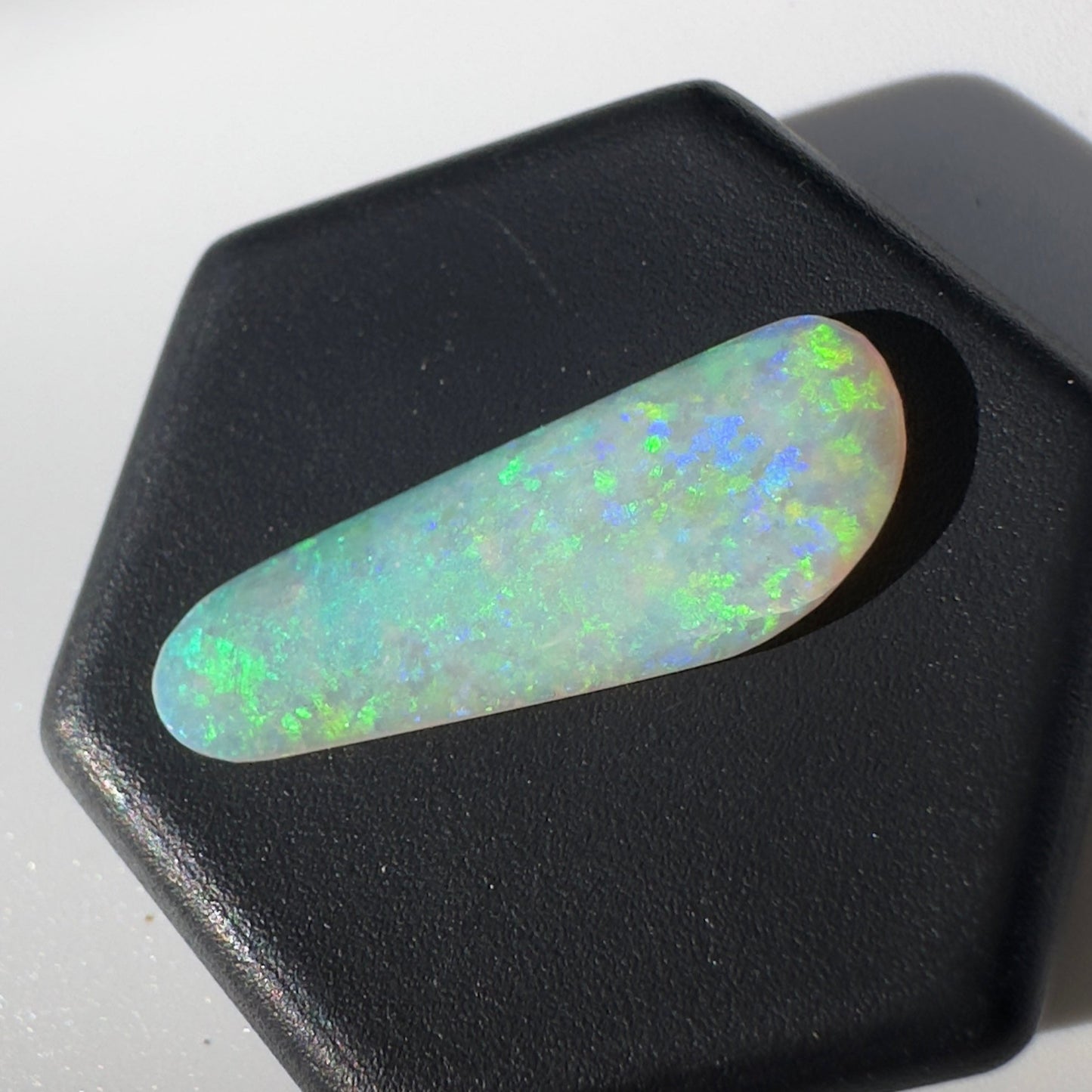 Coober Pedy Opal 1.5carat Solid Hand-Cut - Iona Opal Australia