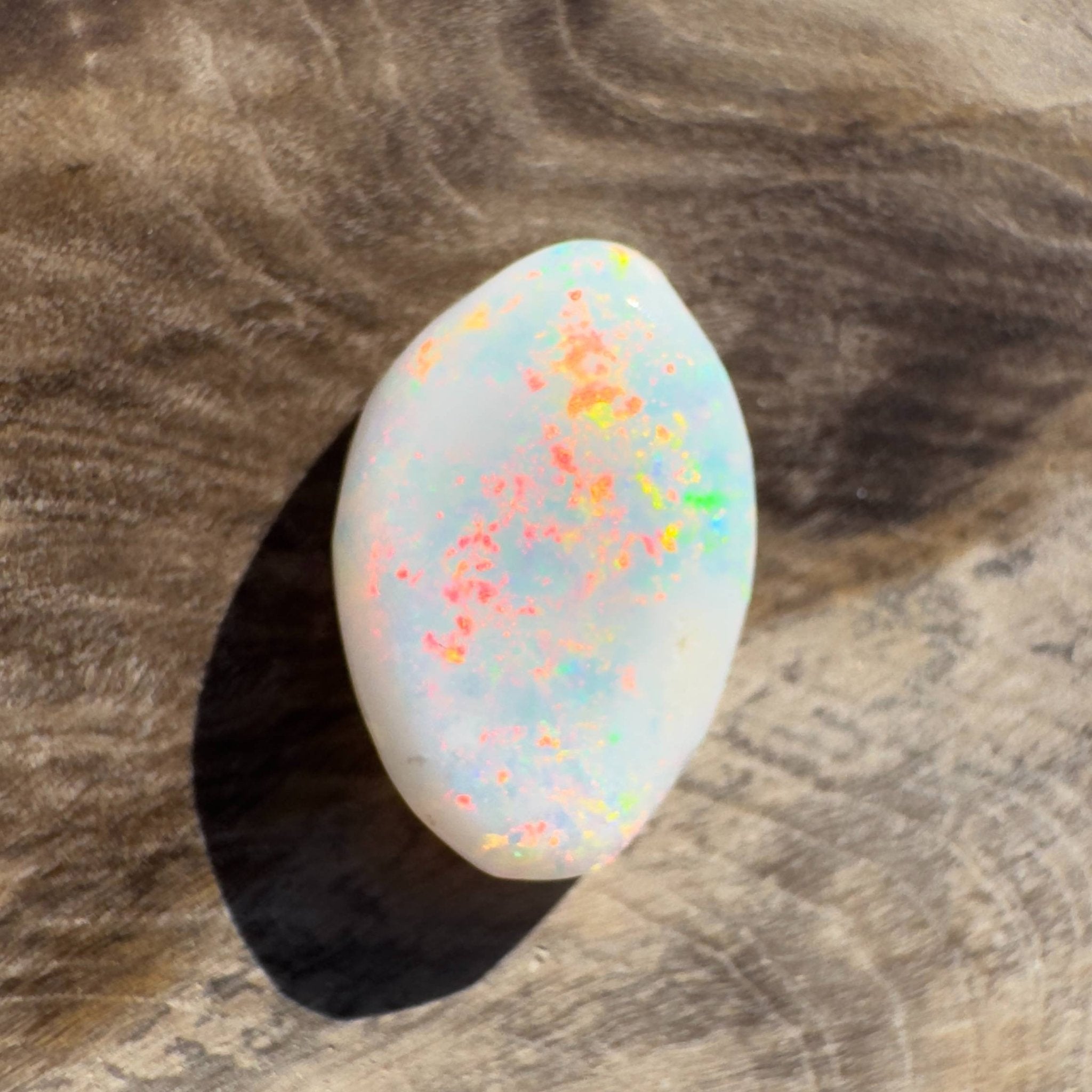 2.2ct Hand - cut Solid Coober Pedy Opal