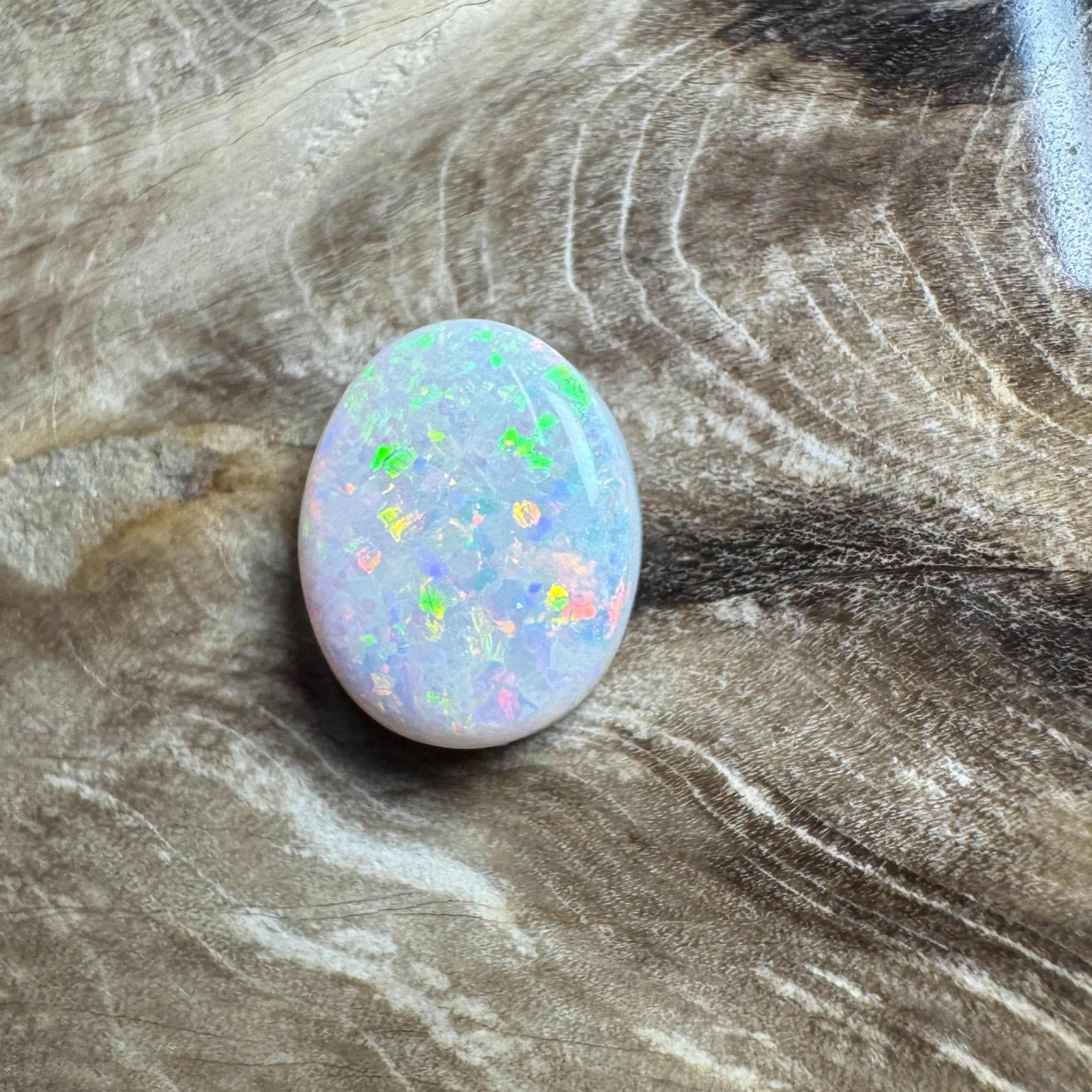 2.2ct Hand - cut Solid Coober Pedy Opal
