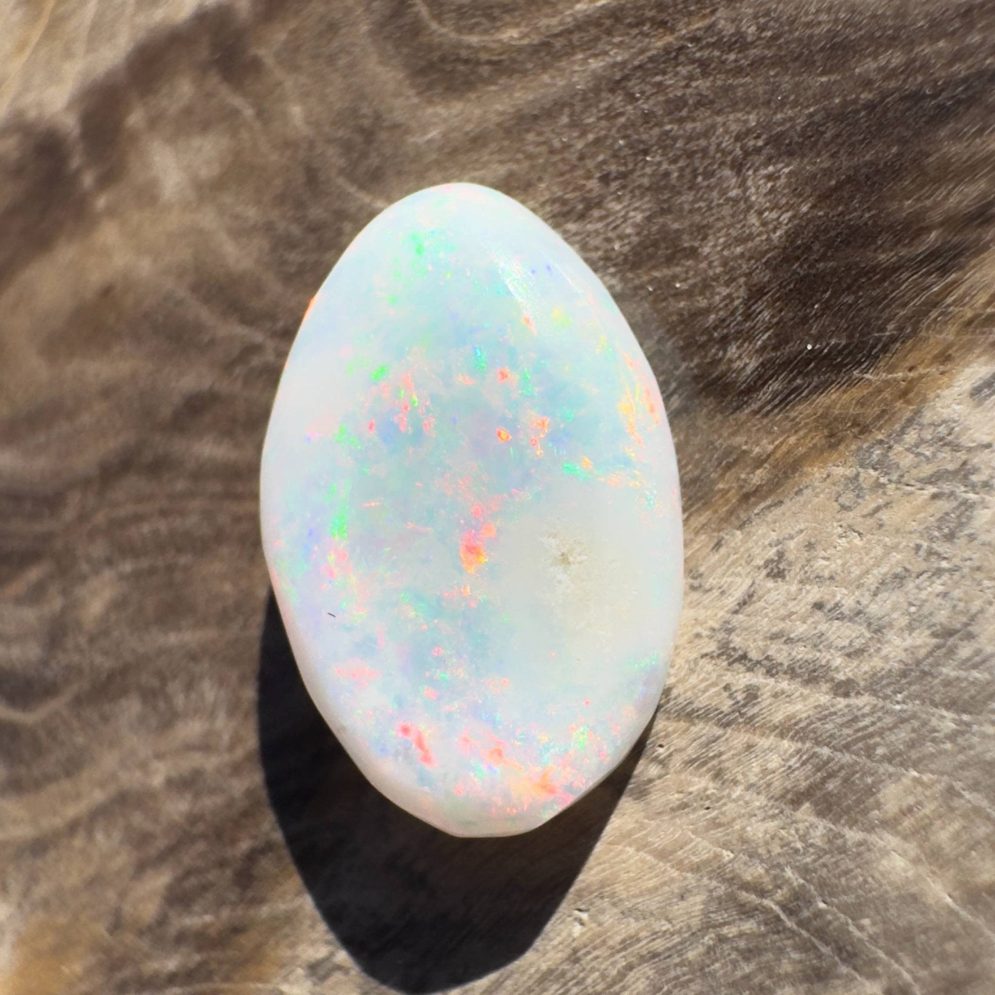 2.2ct Hand - cut Solid Coober Pedy Opal