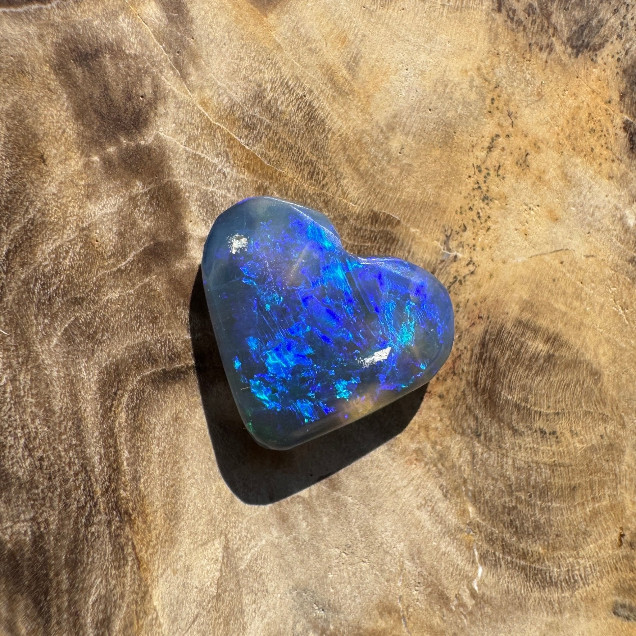 2.2ct Hand - cut Solid Lightning Ridge Semi Black Opal