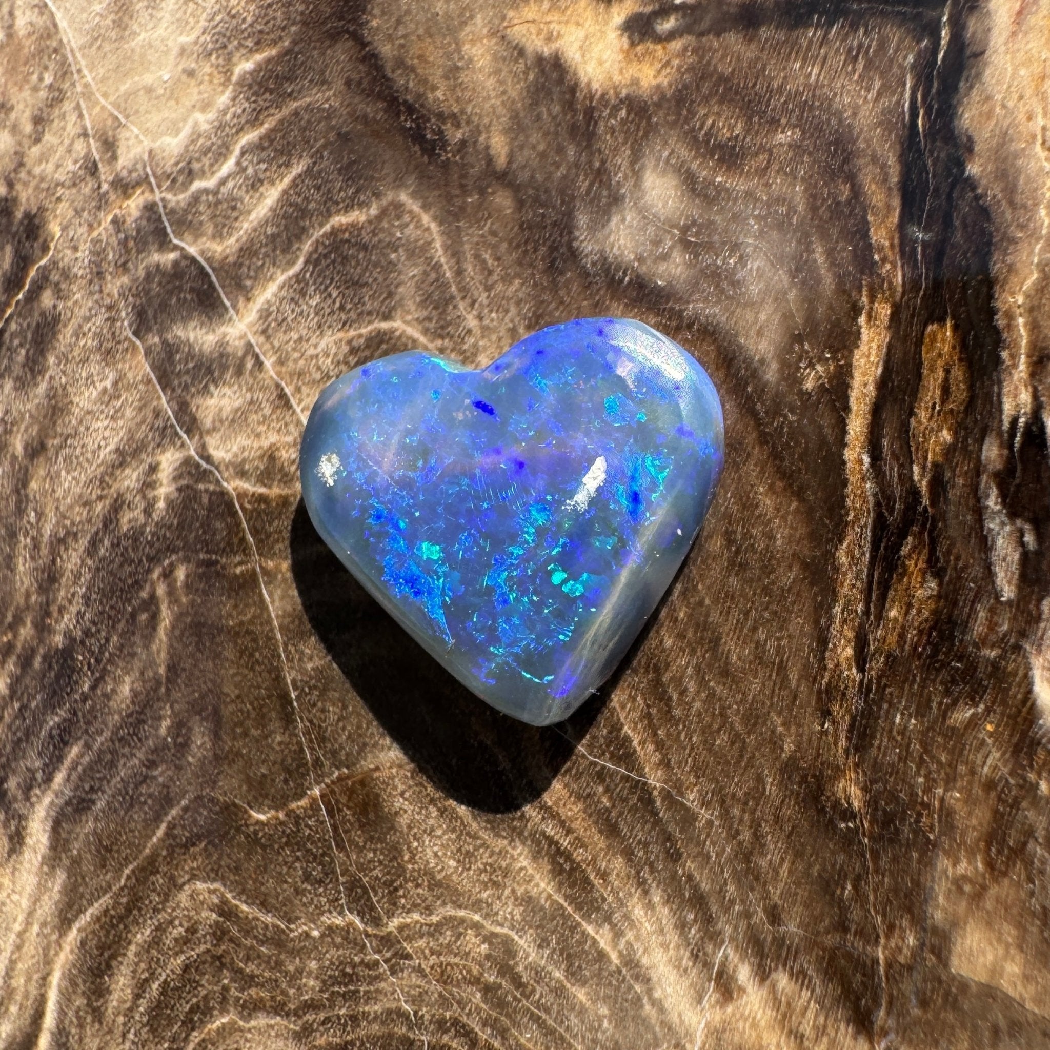 2.2ct Hand - cut Solid Lightning Ridge Semi Black Opal