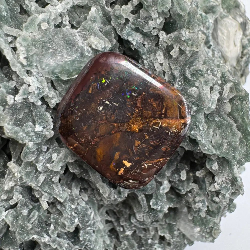 23.2ct Hand - cut Queensland Boulder Opal