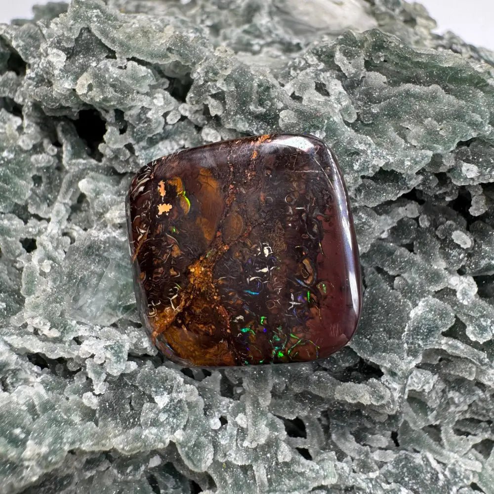 23.2ct Hand - cut Queensland Boulder Opal