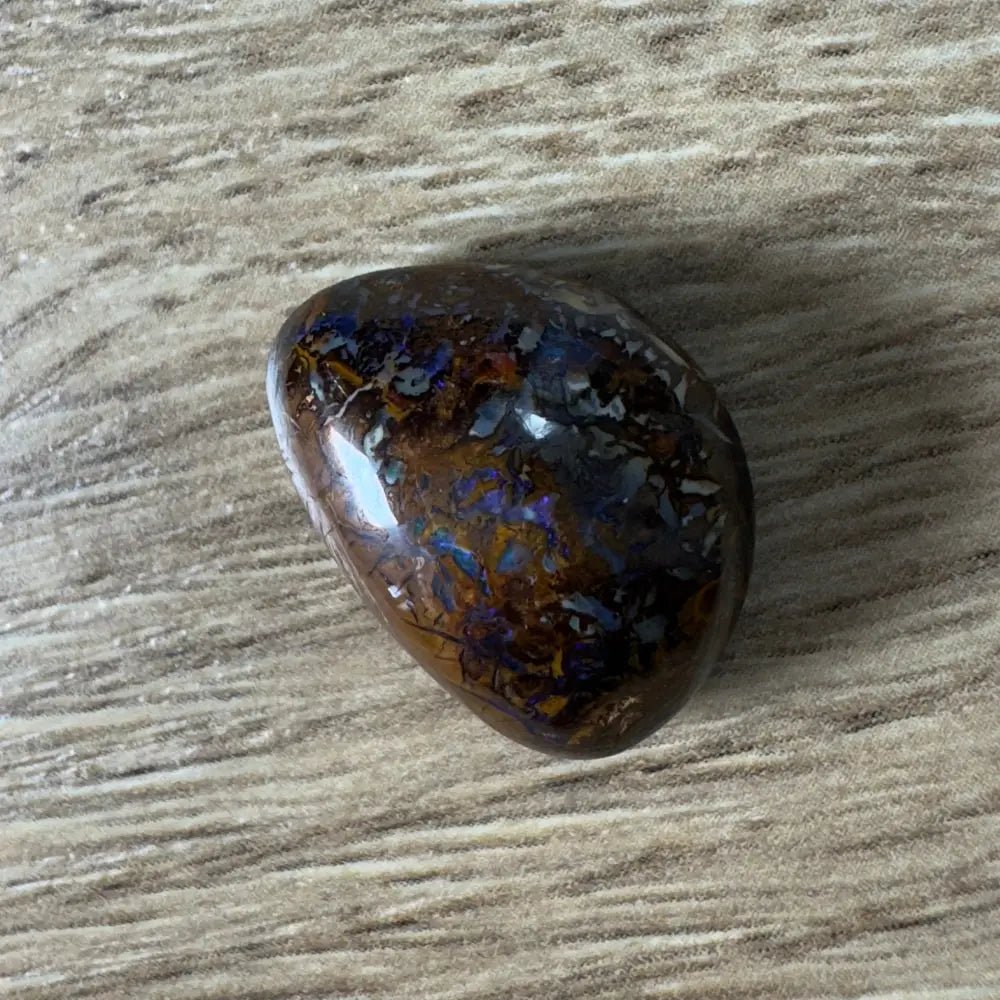 23.4ct Hand - cut Queensland Boulder Opal