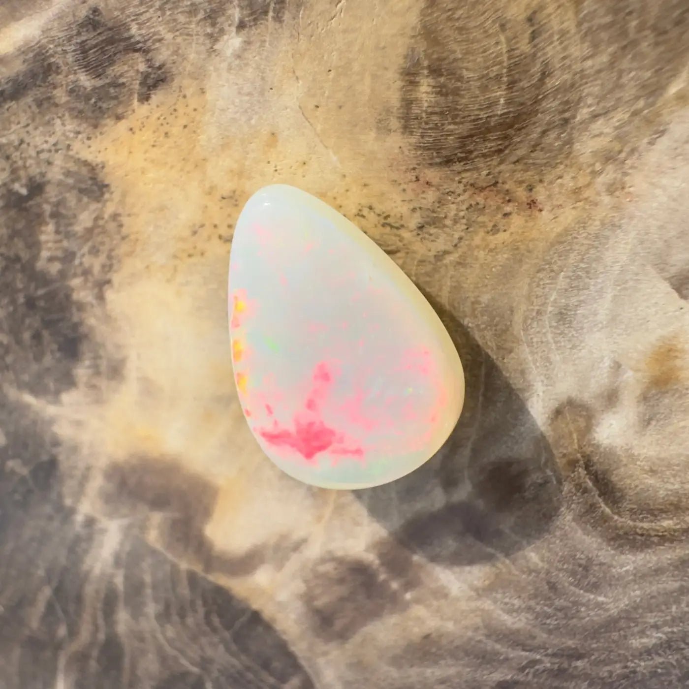 2.3ct Coober Pedy Opal Solid Hand - Cut