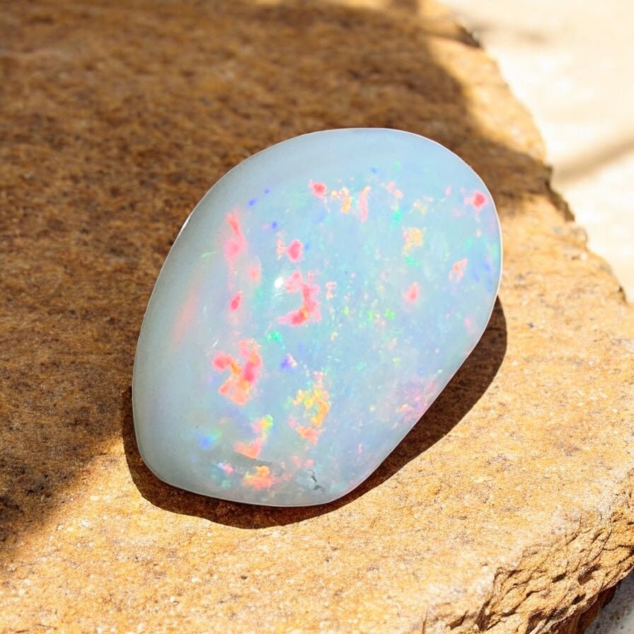 2.3ct Hand - Cut Solid Coober Pedy Opal