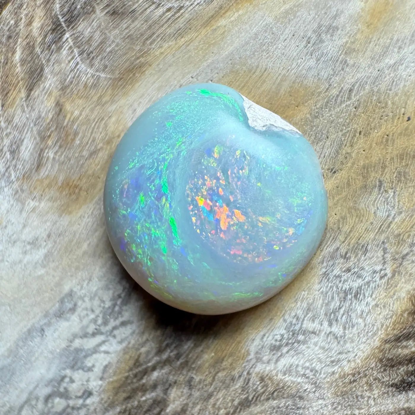 2.3ct Hand - Cut Solid Lightning Ridge Opal