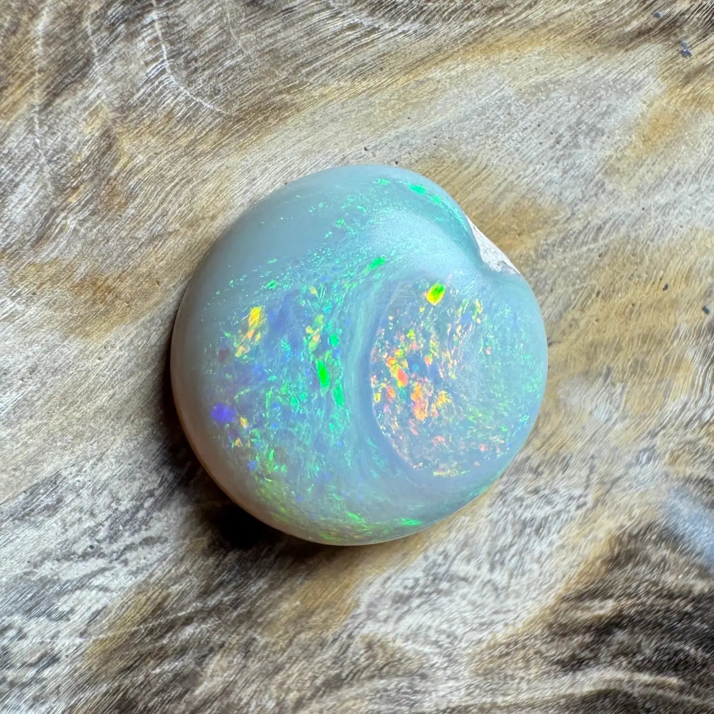 2.3ct Hand - Cut Solid Lightning Ridge Opal