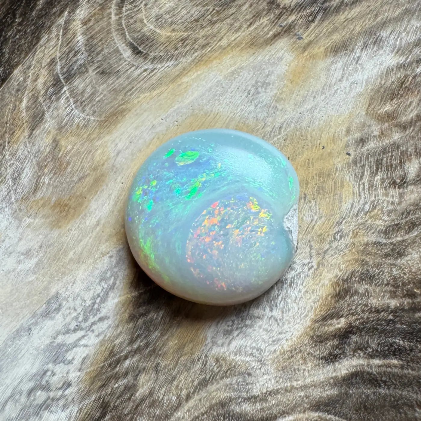 2.3ct Hand - Cut Solid Lightning Ridge Opal