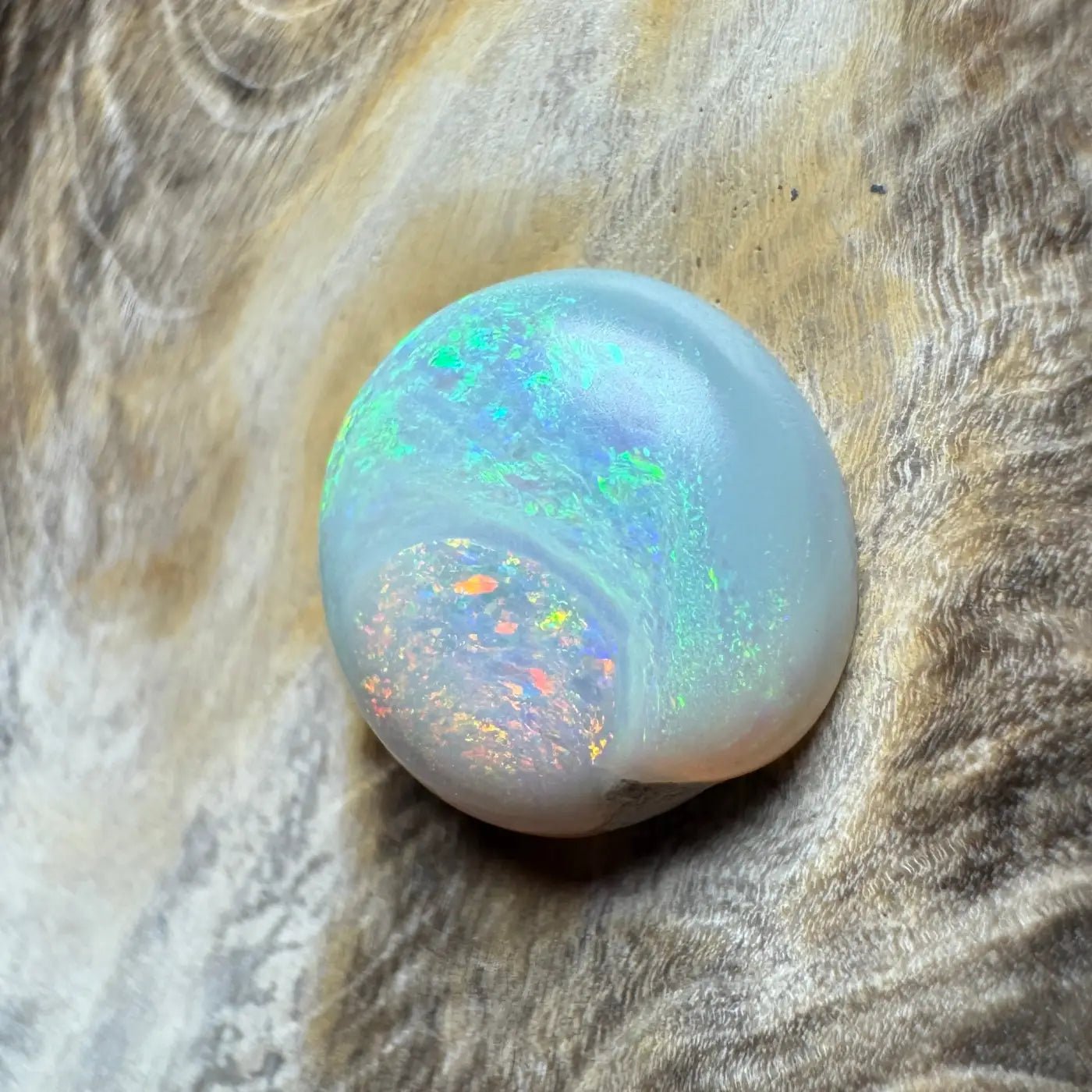 2.3ct Hand - Cut Solid Lightning Ridge Opal