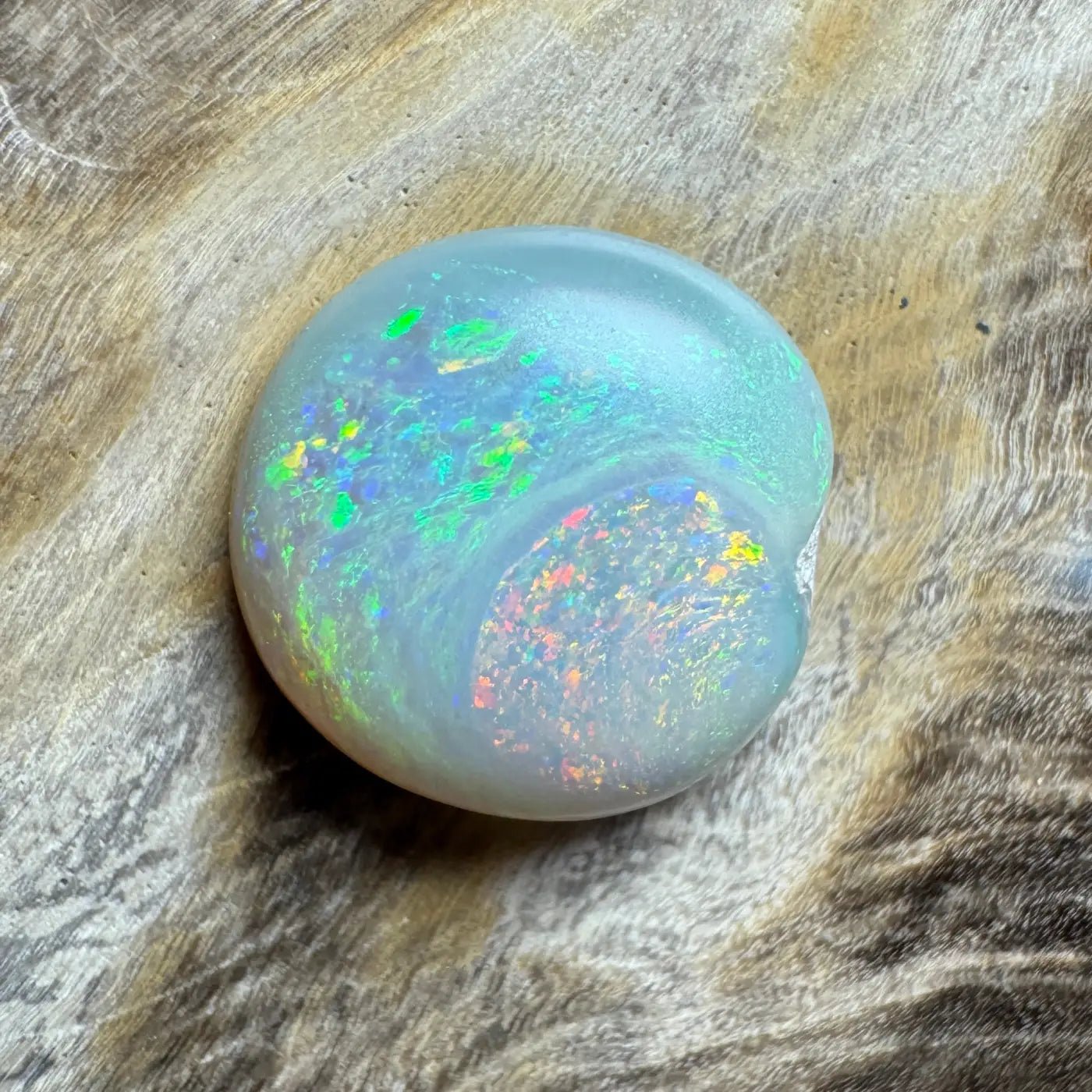 2.3ct Hand - Cut Solid Lightning Ridge Opal
