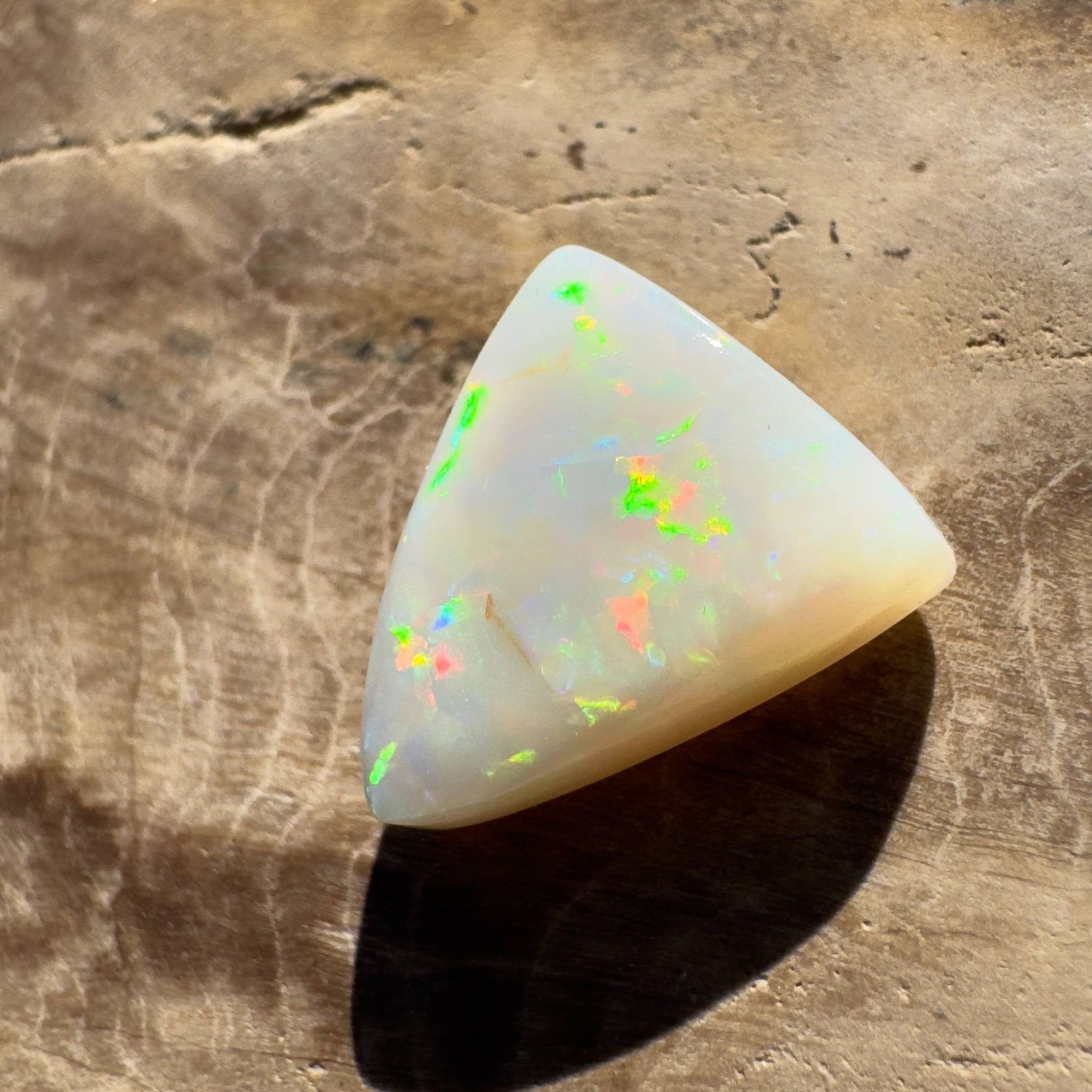 2.4ct Hand - cut Solid Coober Pedy Opal