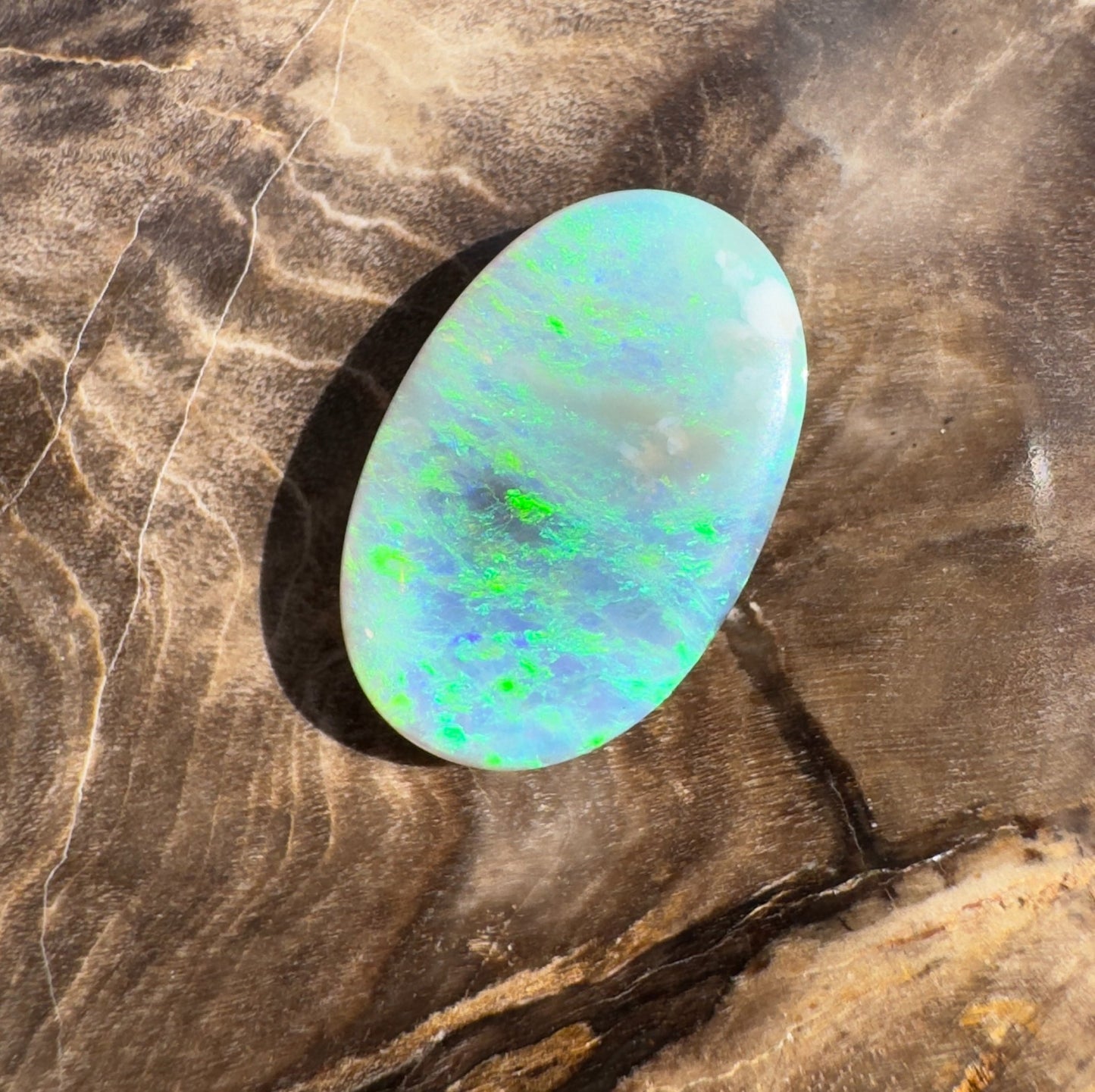 2.5ct Hand - Cut Solid Lightning Ridge Crystal Opal