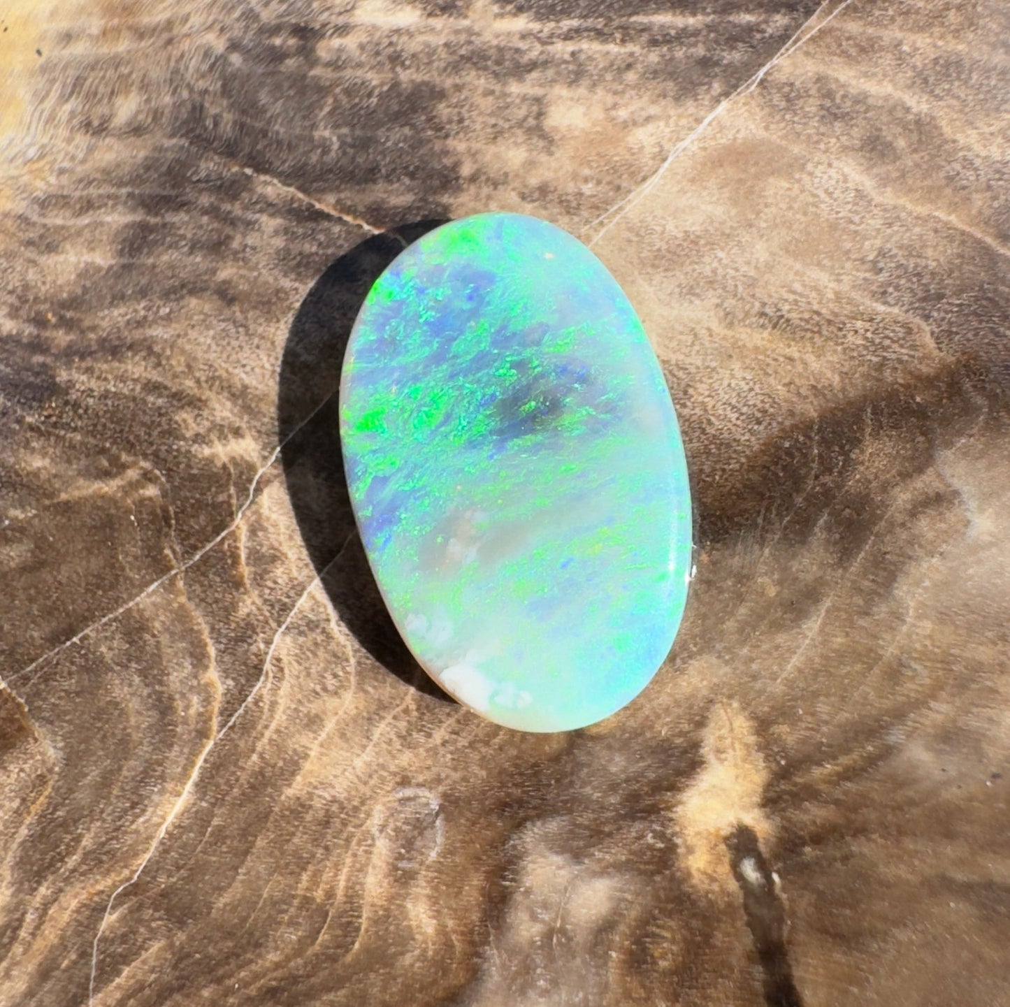 2.5ct Hand - Cut Solid Lightning Ridge Crystal Opal