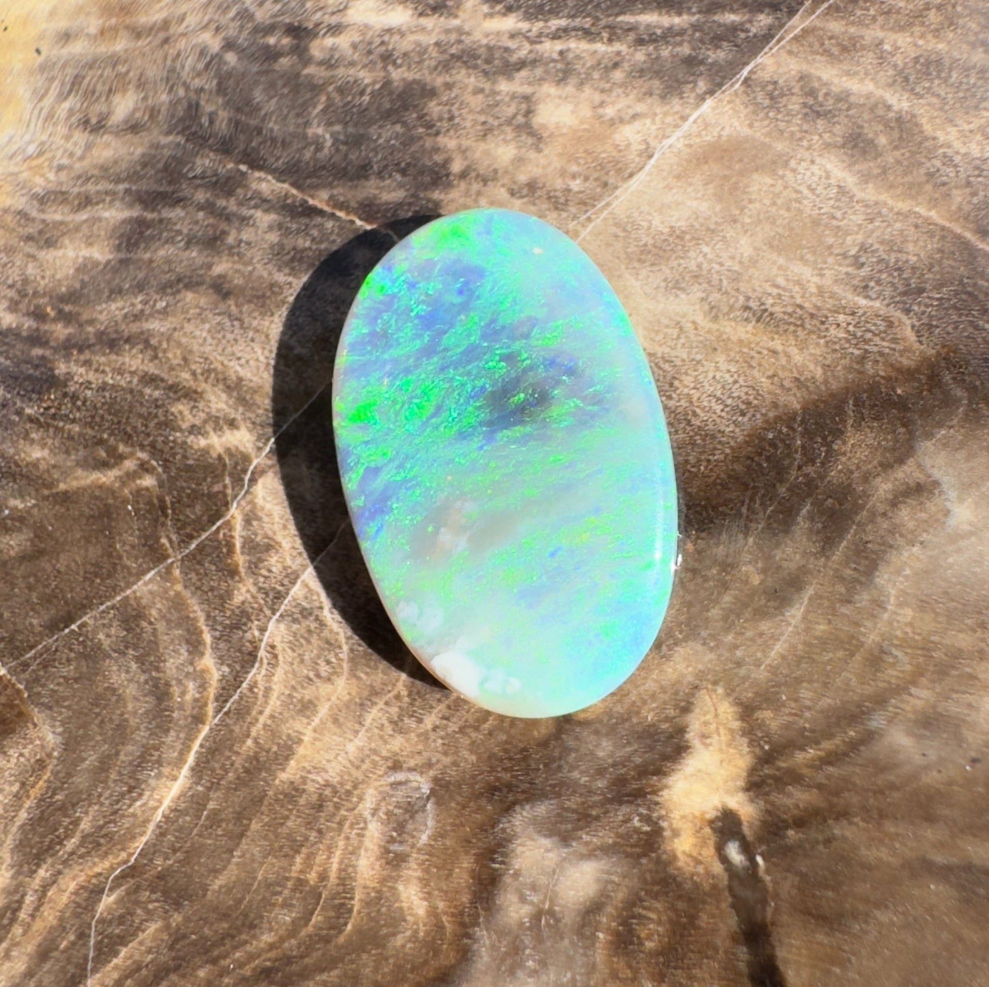2.5ct Hand - Cut Solid Lightning Ridge Crystal Opal