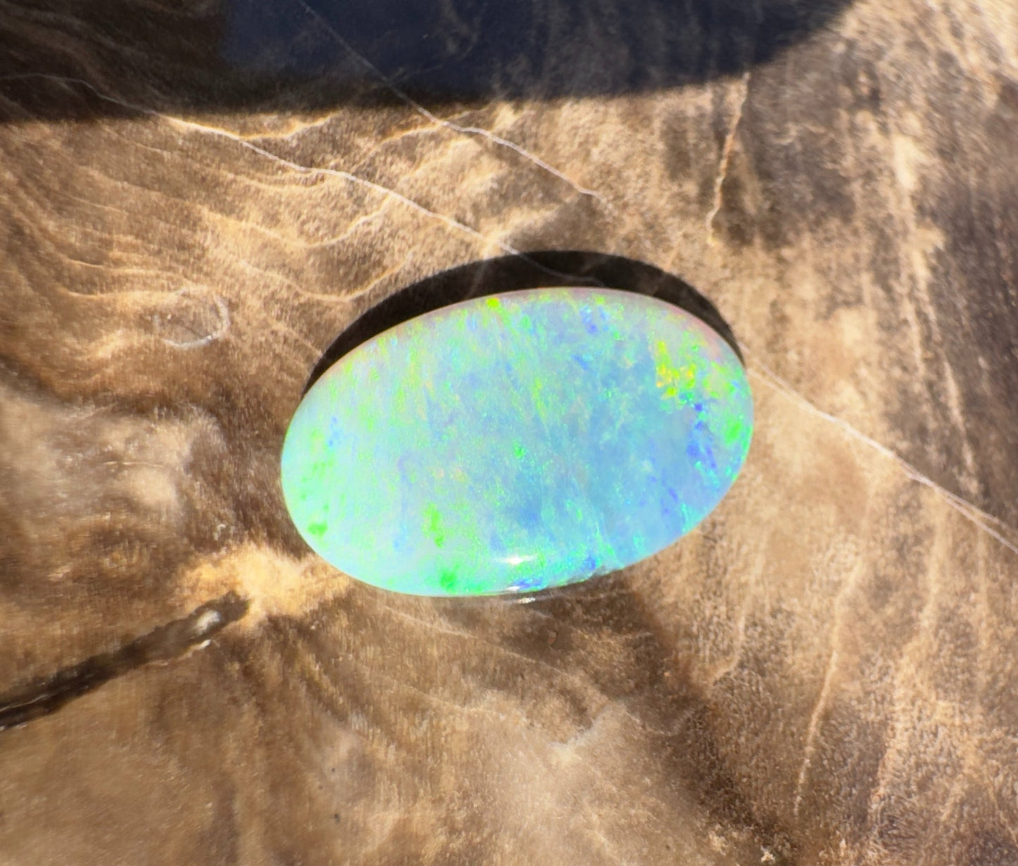 2.5ct Hand - Cut Solid Lightning Ridge Crystal Opal