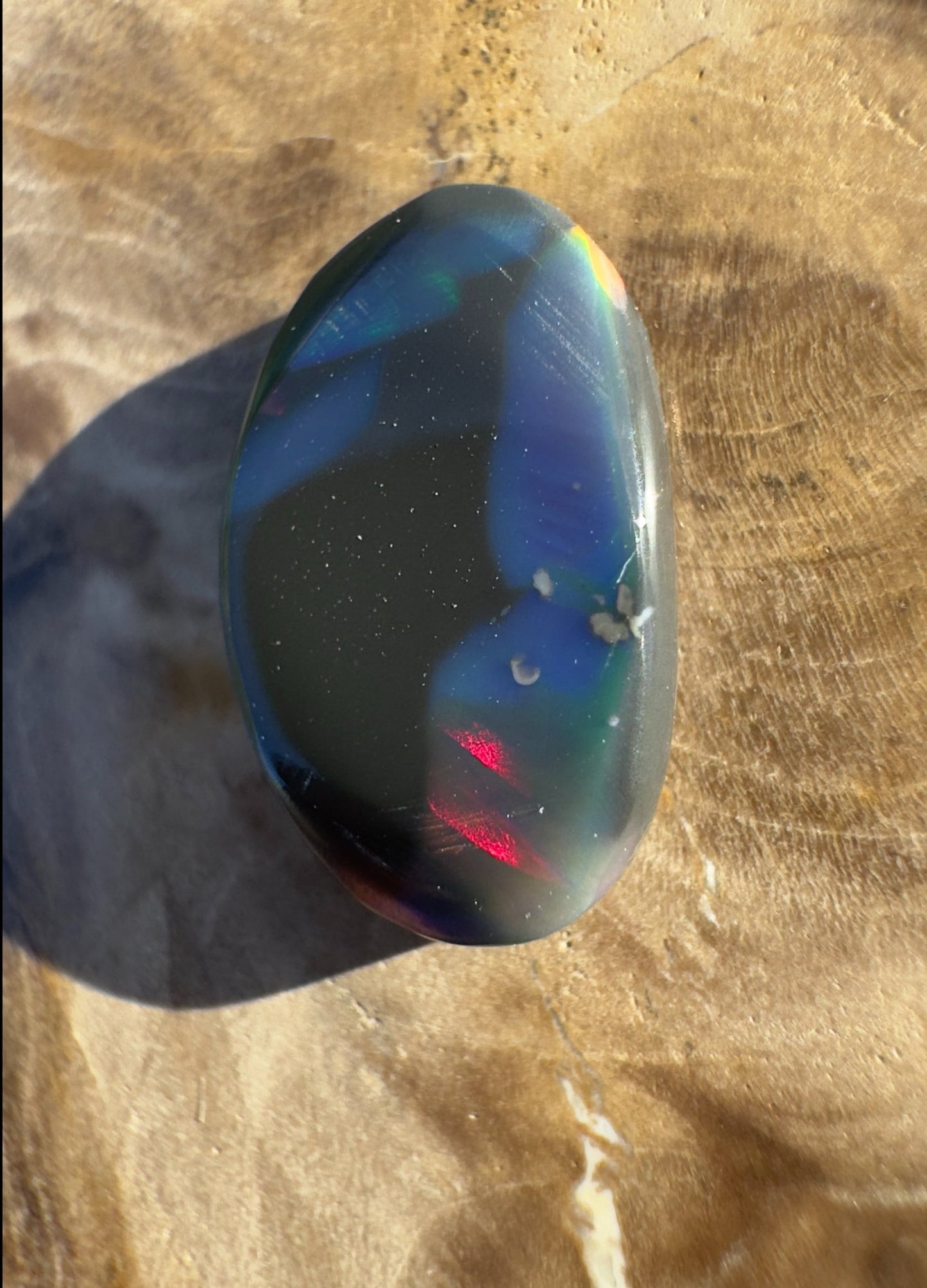 2.6ct Hand - cut Solid Lightning Ridge Black Opal