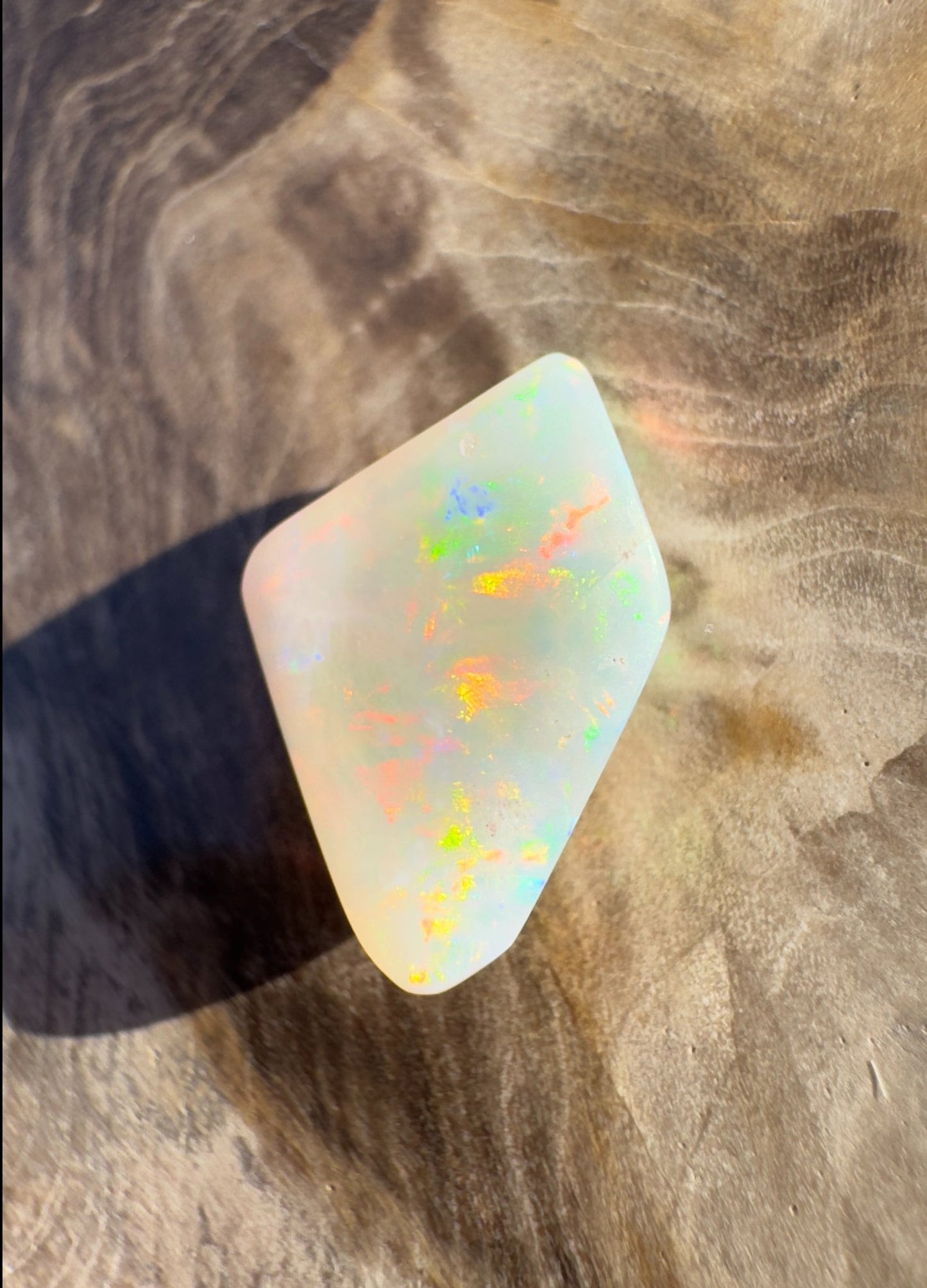 2.6ct Hand - Cut Solid Lightning Ridge Opal