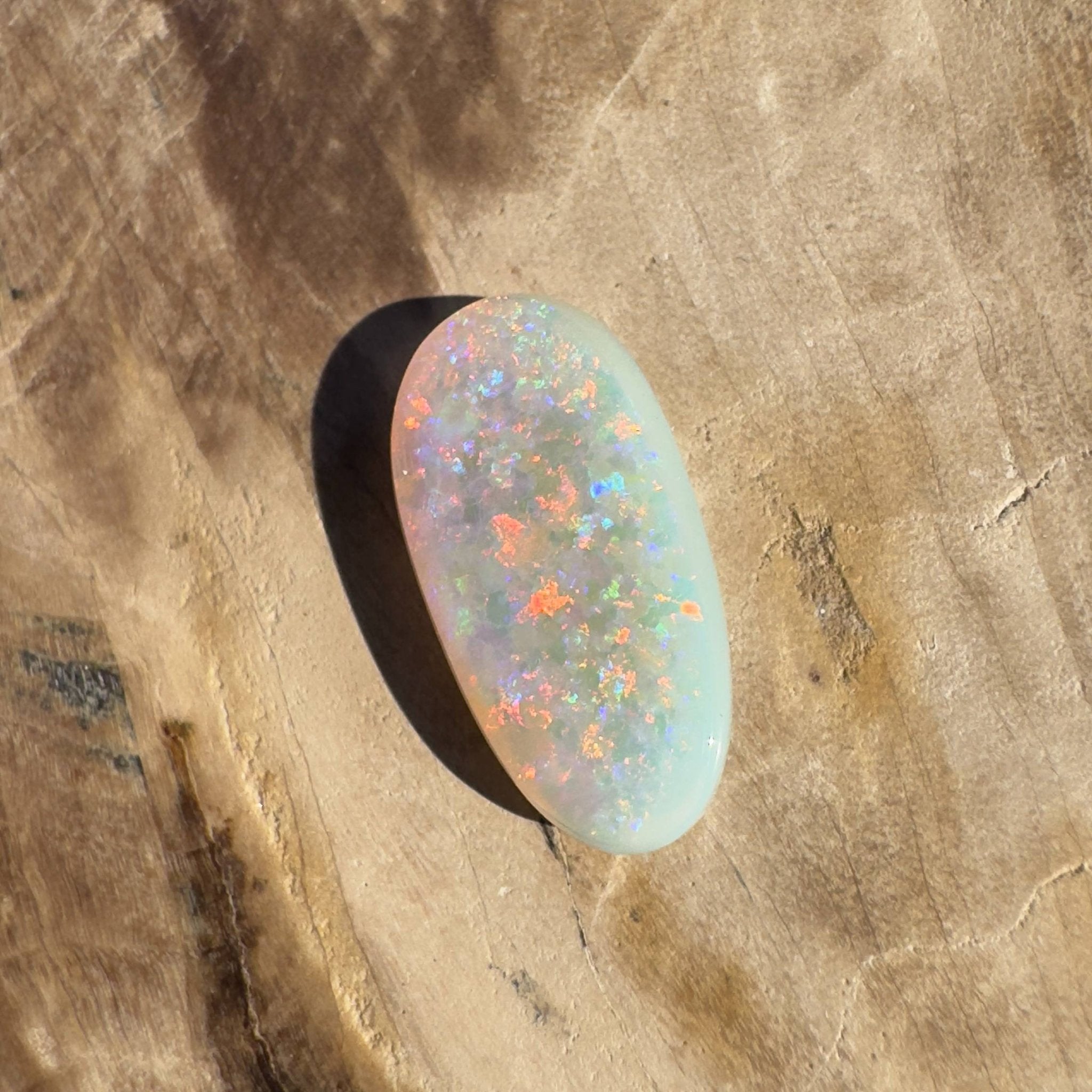 2.7CT Hand - cut Solid Australian Coober Pedy Opal