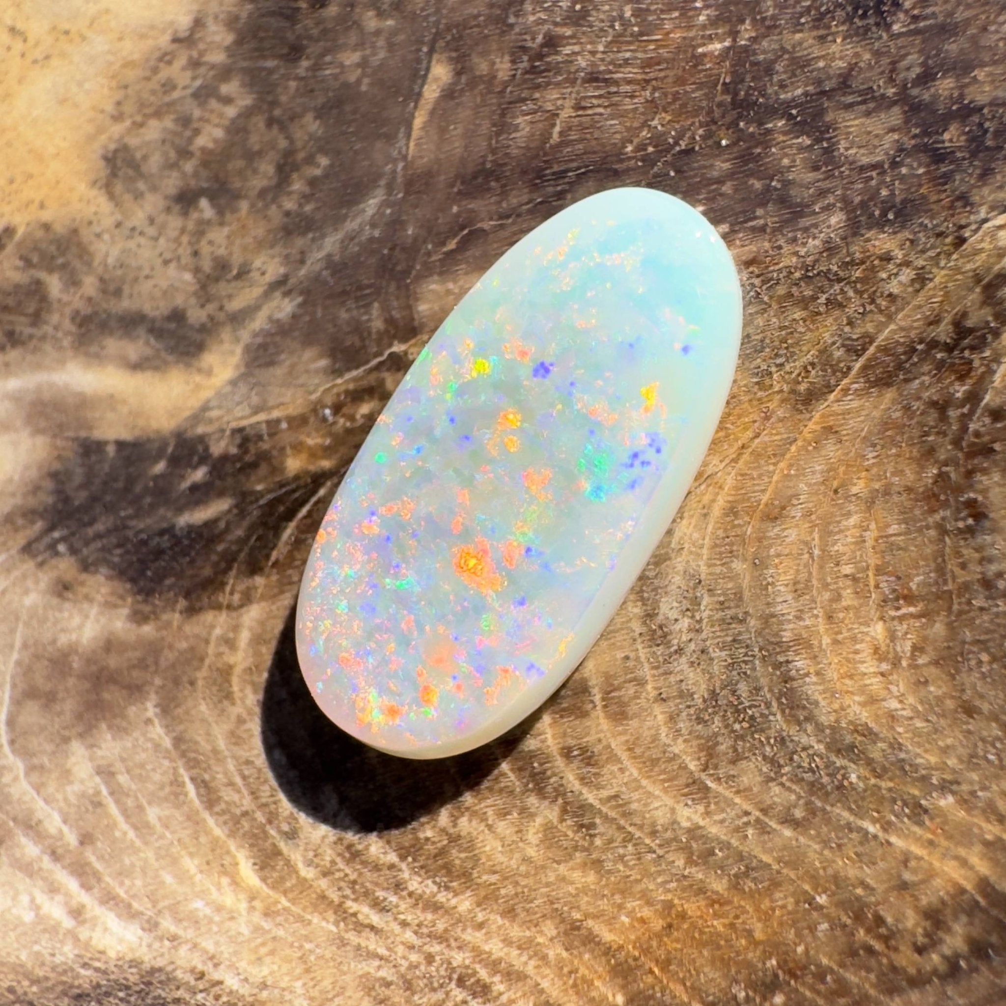 2.7CT Hand - cut Solid Australian Coober Pedy Opal