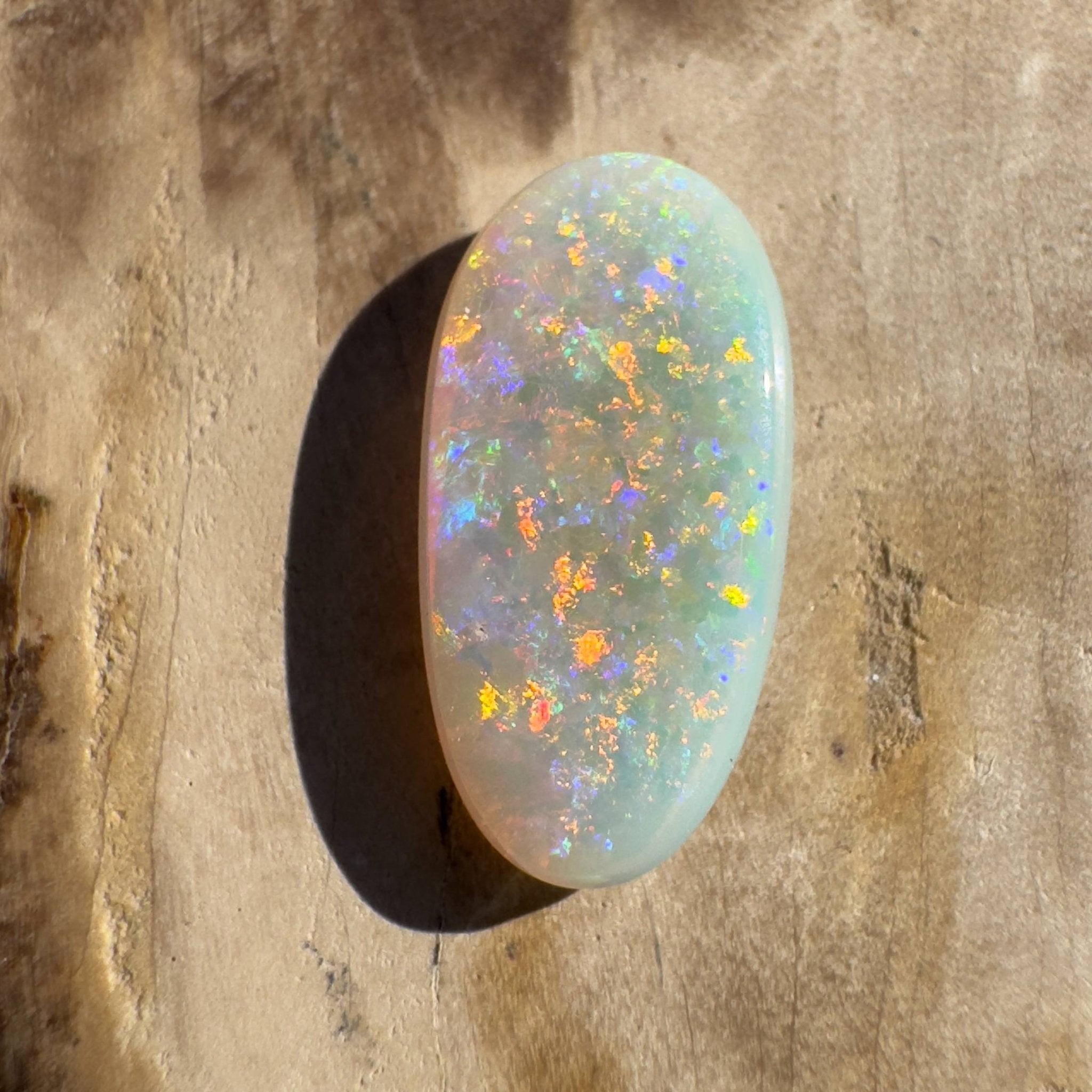 2.7CT Hand - cut Solid Australian Coober Pedy Opal