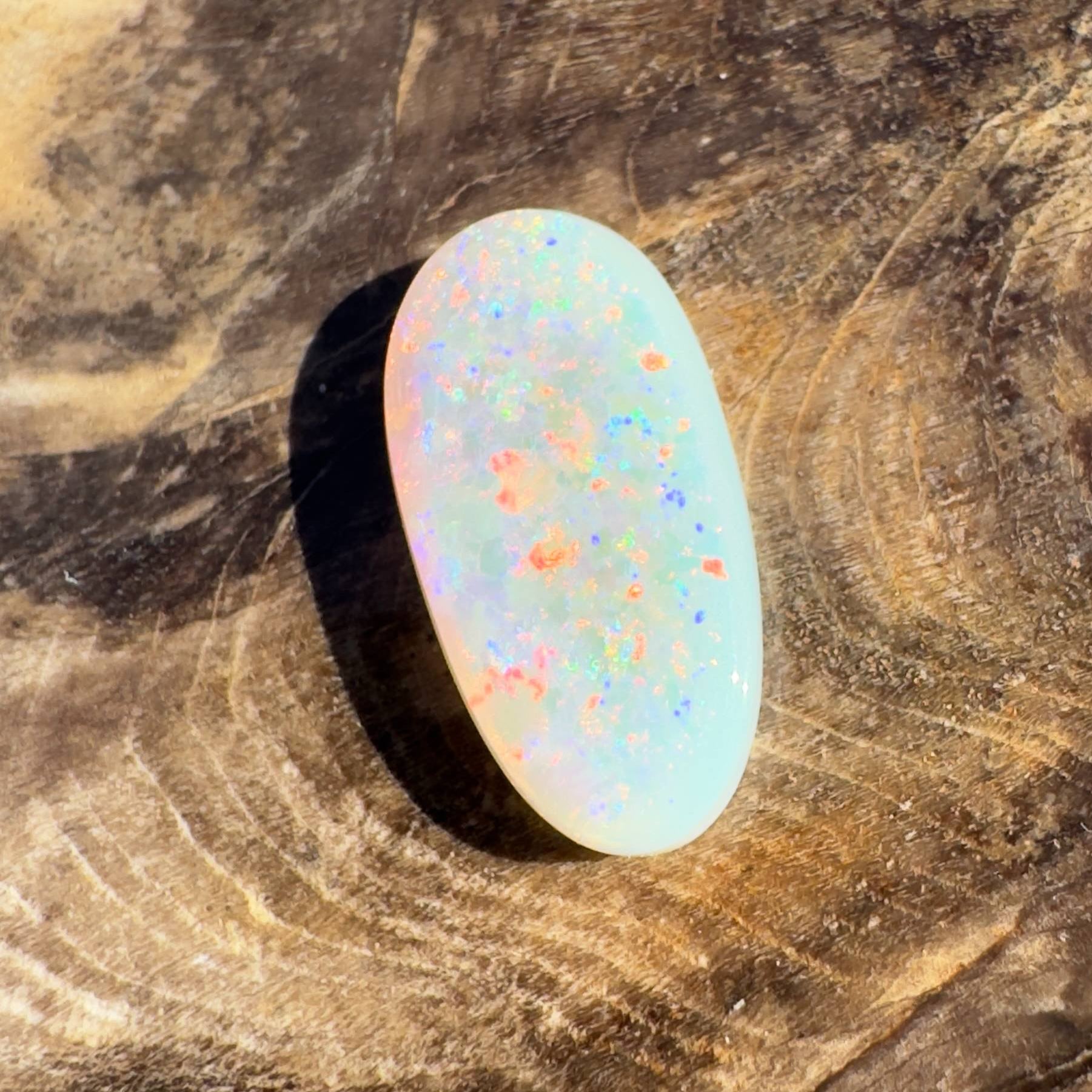 2.7CT Hand - cut Solid Australian Coober Pedy Opal