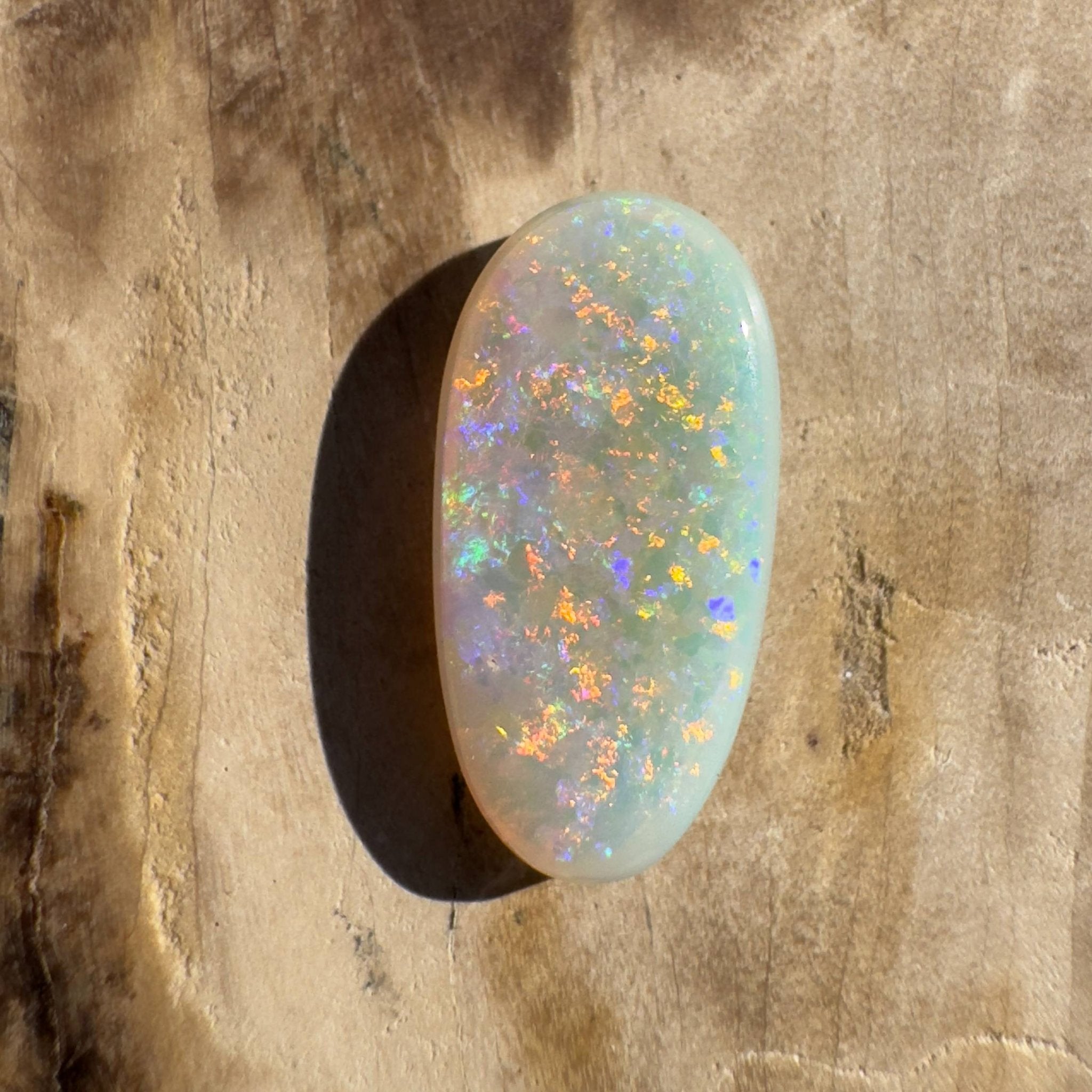2.7CT Hand - cut Solid Australian Coober Pedy Opal