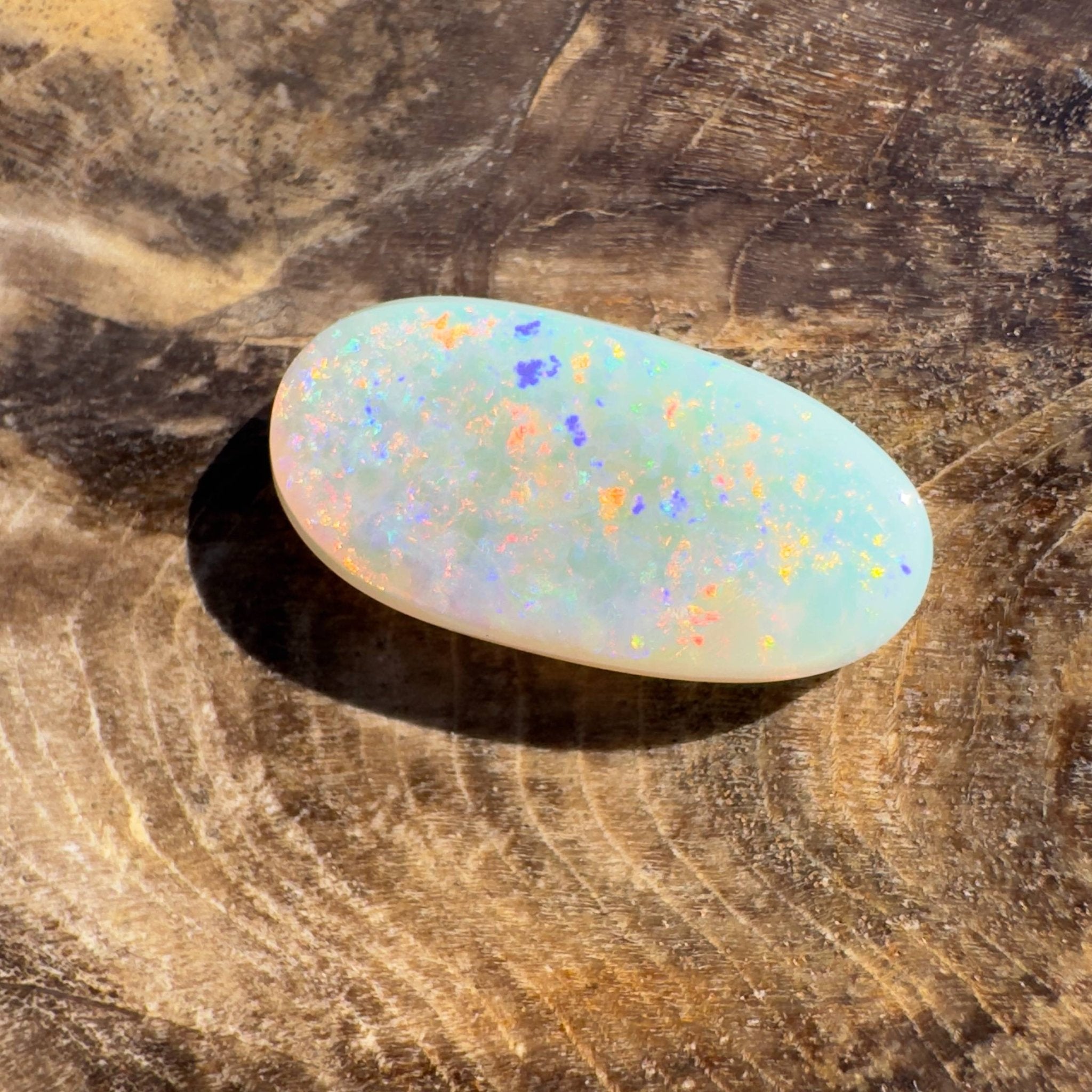 2.7CT Hand - cut Solid Australian Coober Pedy Opal