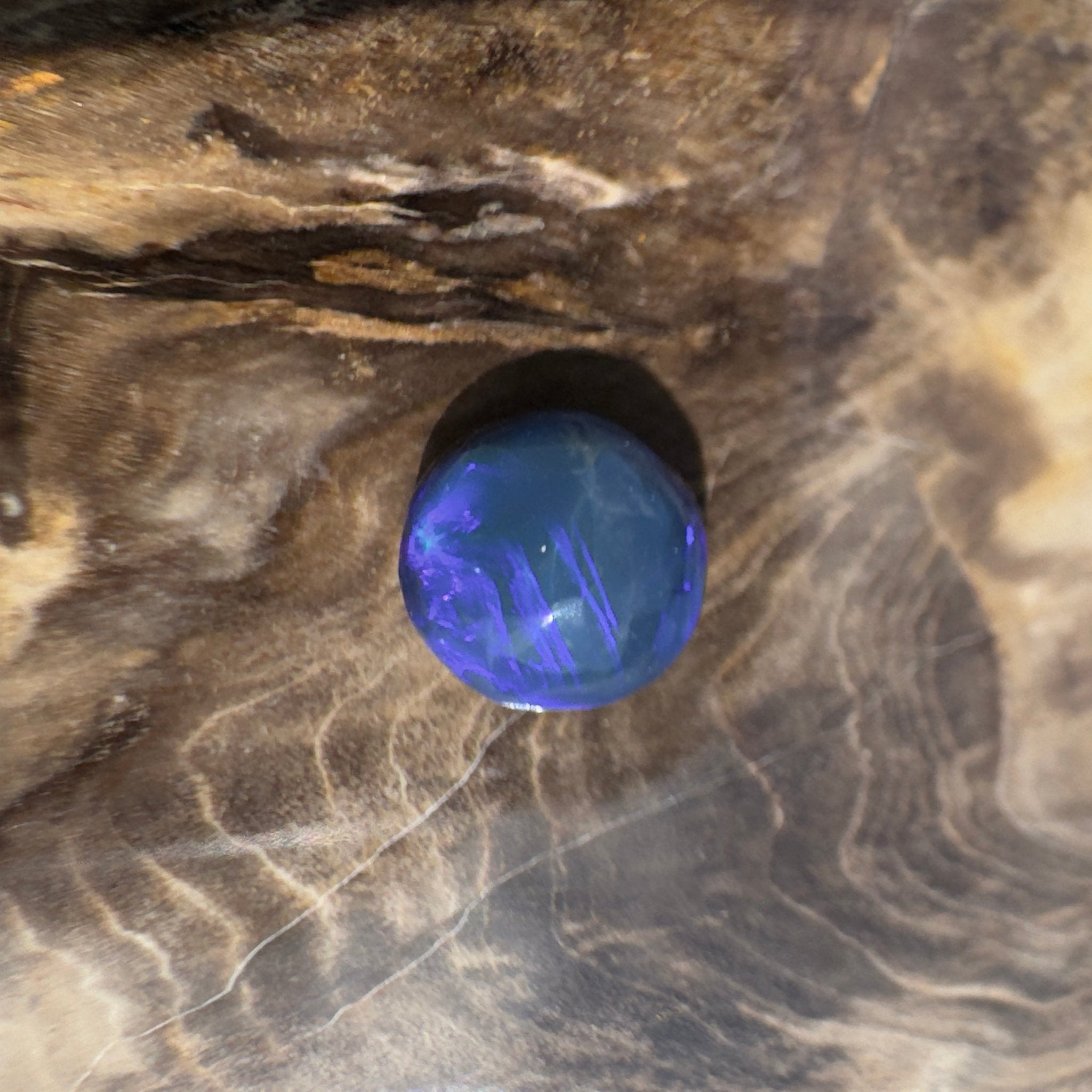 2.7ct Hand - cut Solid Lightning Ridge Semi Black Opal