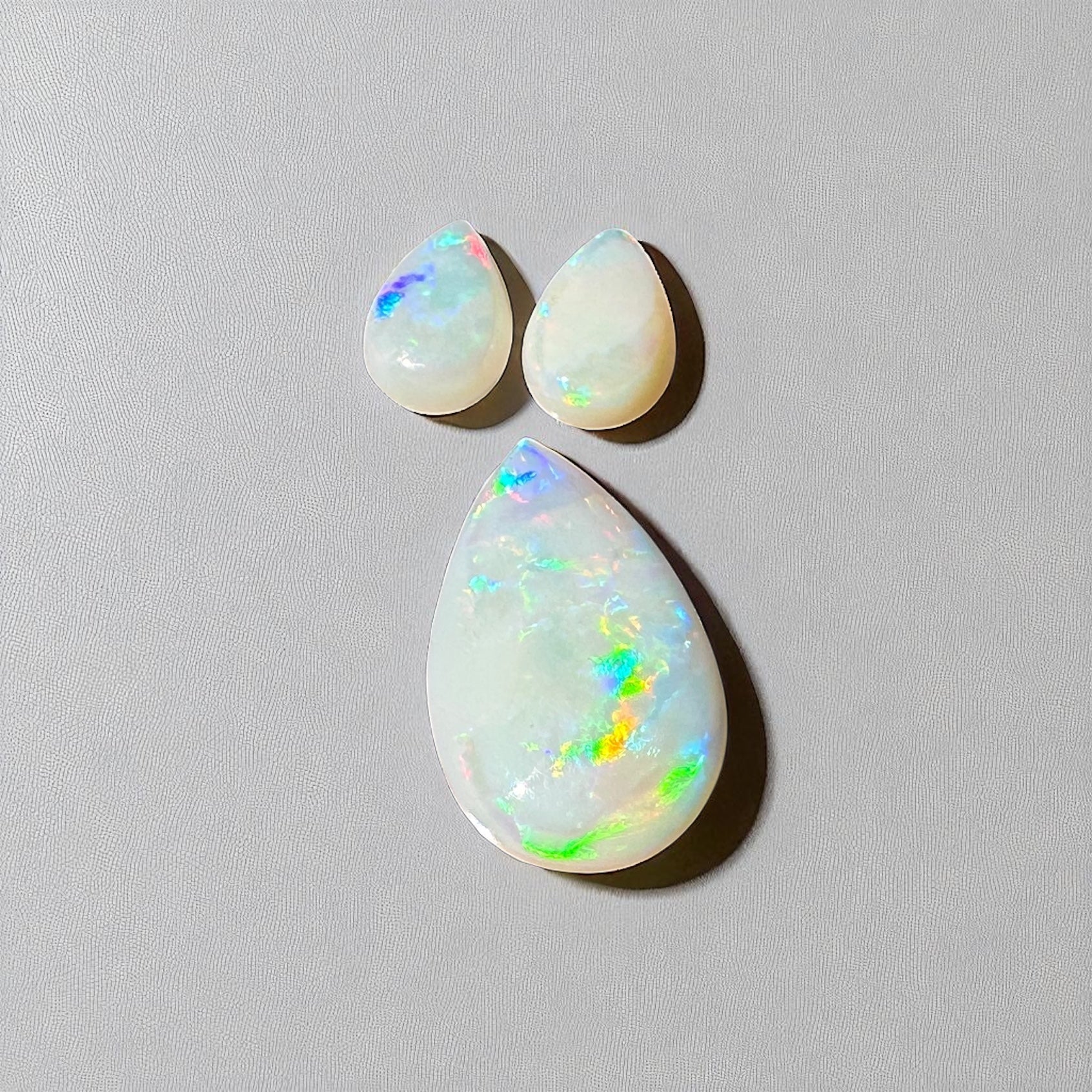2.8ct Hand - cut Solid Coober Pedy Opal Parcel