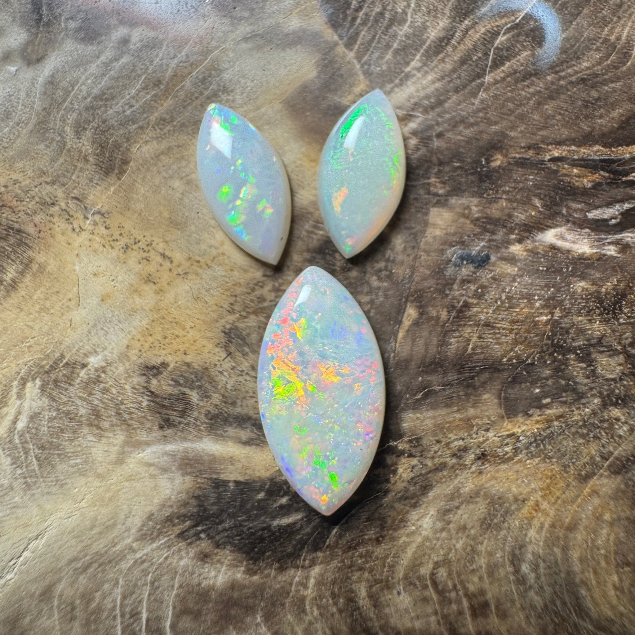 2.8ct Hand - cut Solid Coober Pedy Opal Parcel