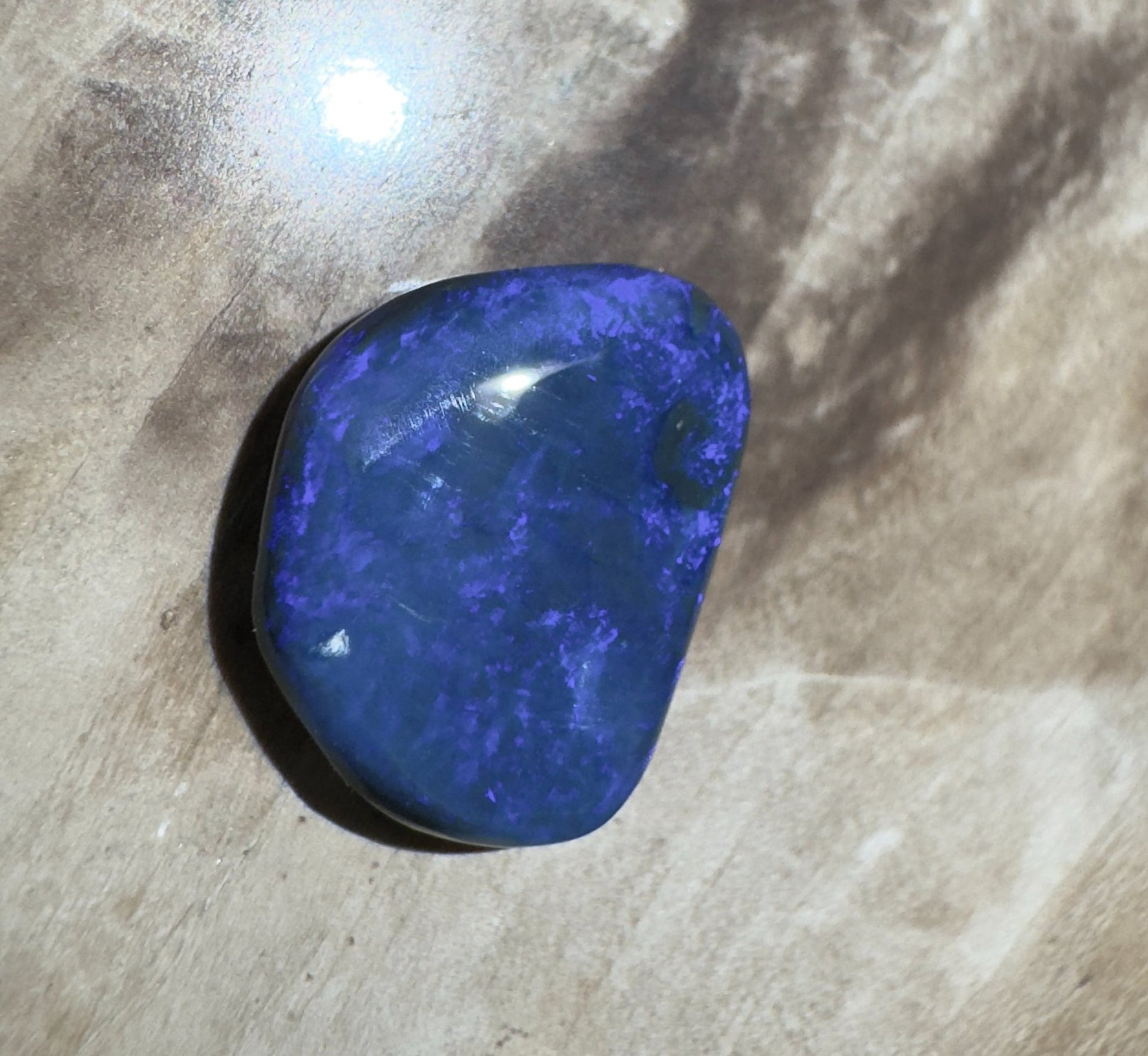 2.8ct Hand - cut Solid Lightning Ridge Semi Black Opal
