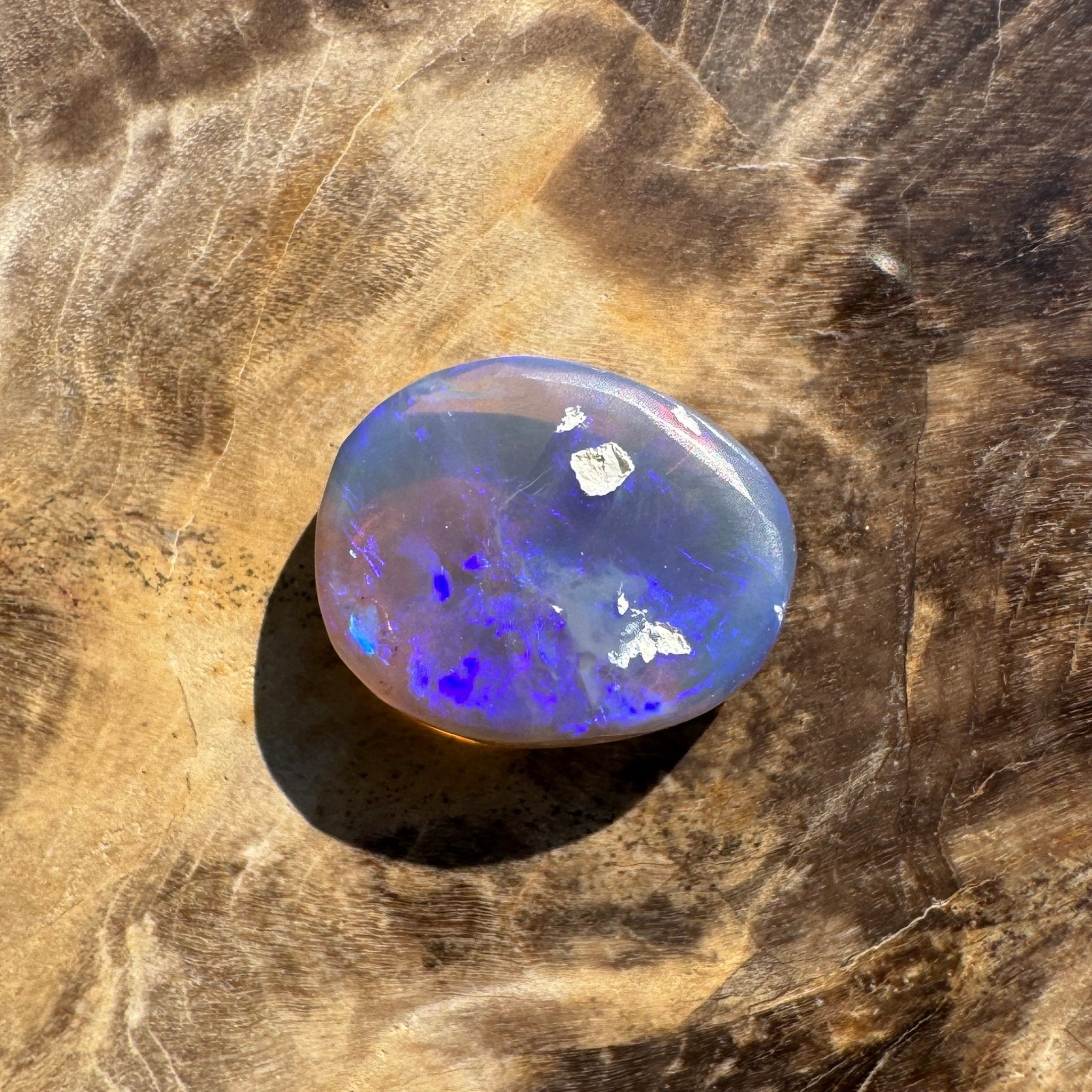 2.9ct Hand - cut Solid Lightning Ridge Semi Black Opal