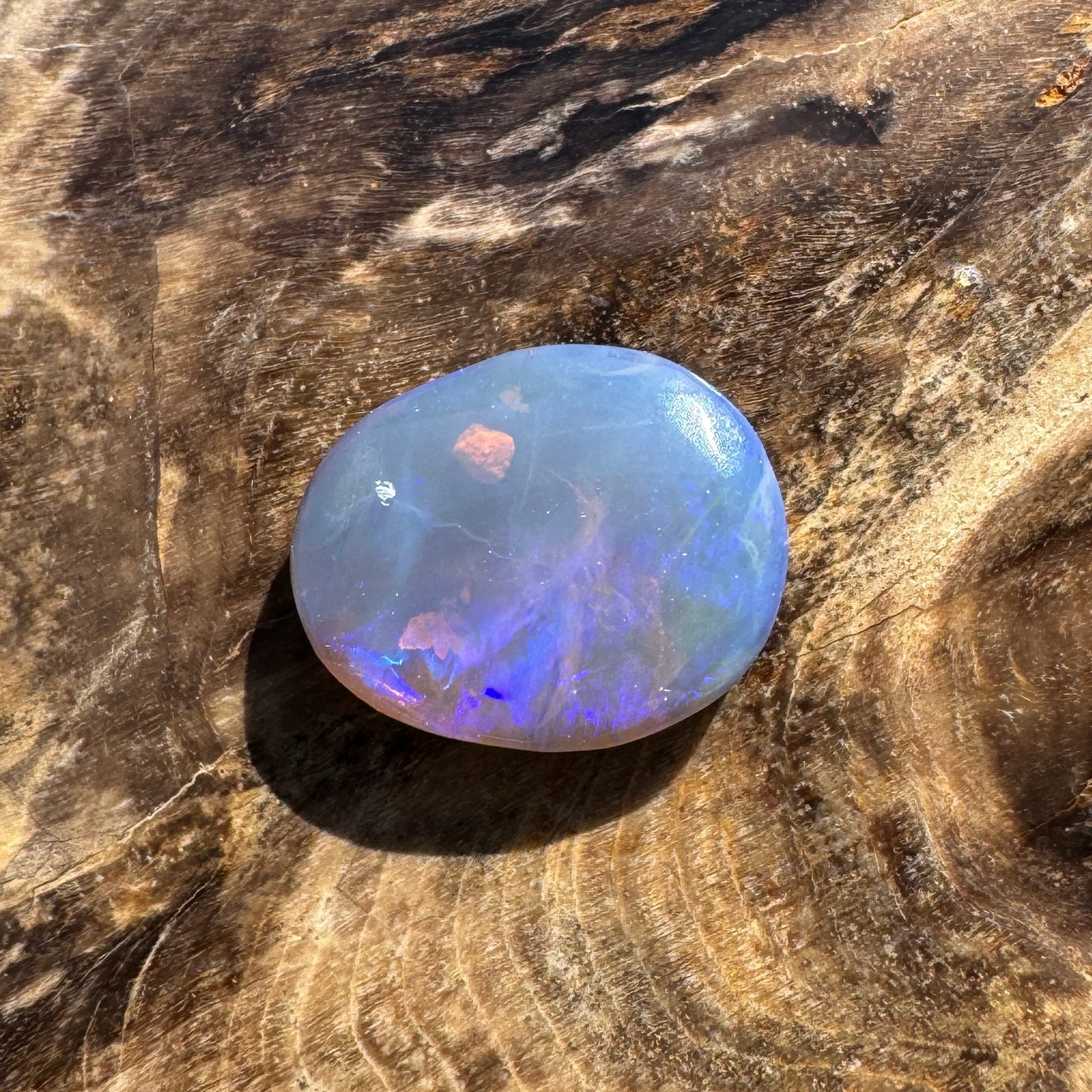 2.9ct Hand - cut Solid Lightning Ridge Semi Black Opal