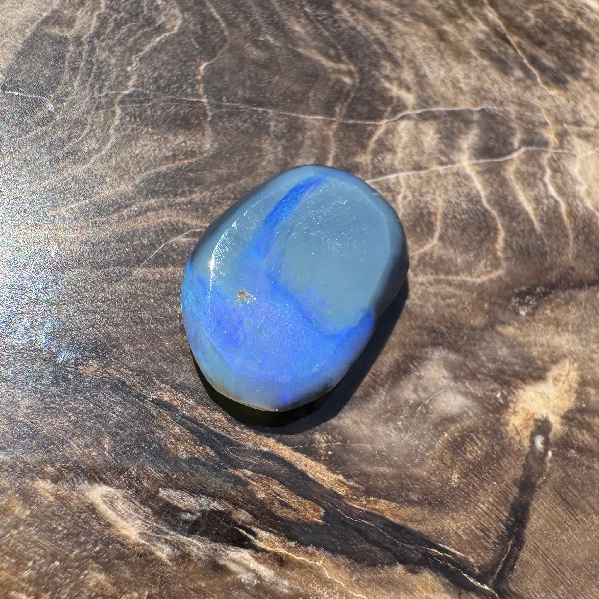 2ct Hand - cut Solid Lightning Ridge Semi Black Opal
