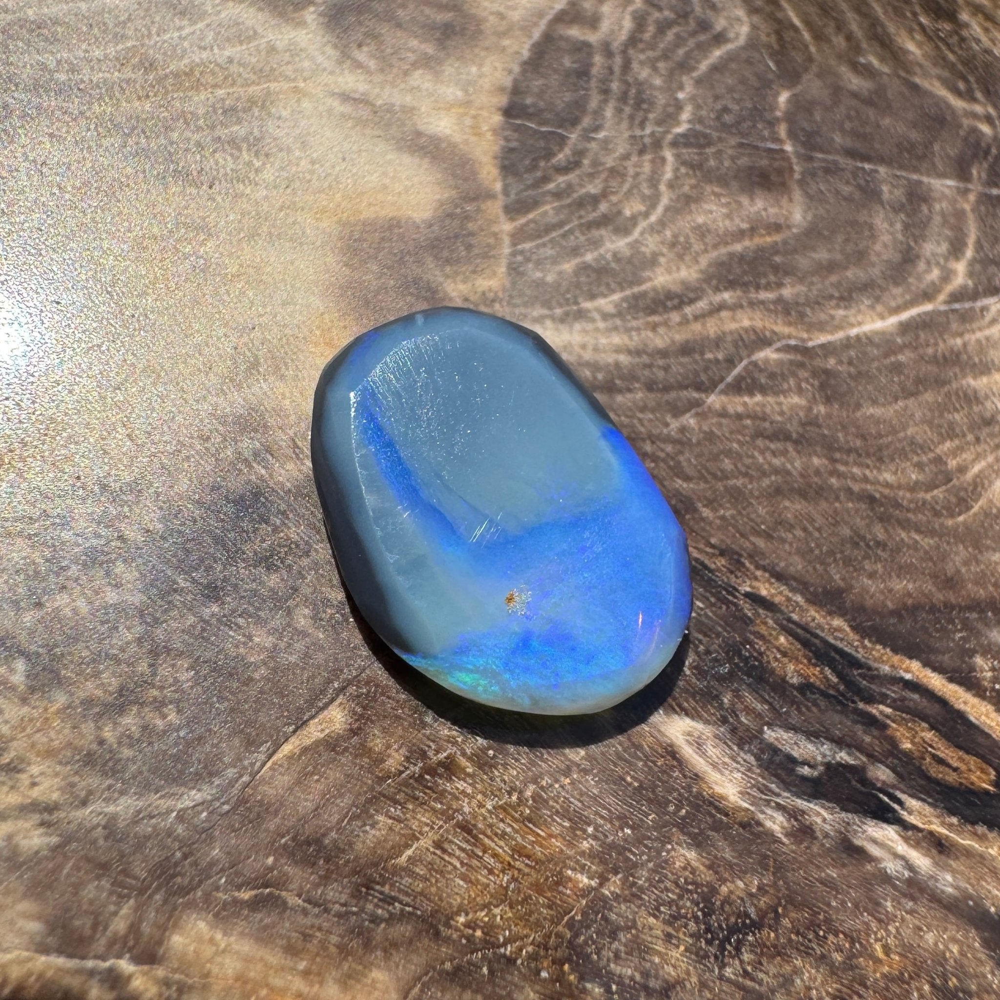 2ct Hand - cut Solid Lightning Ridge Semi Black Opal
