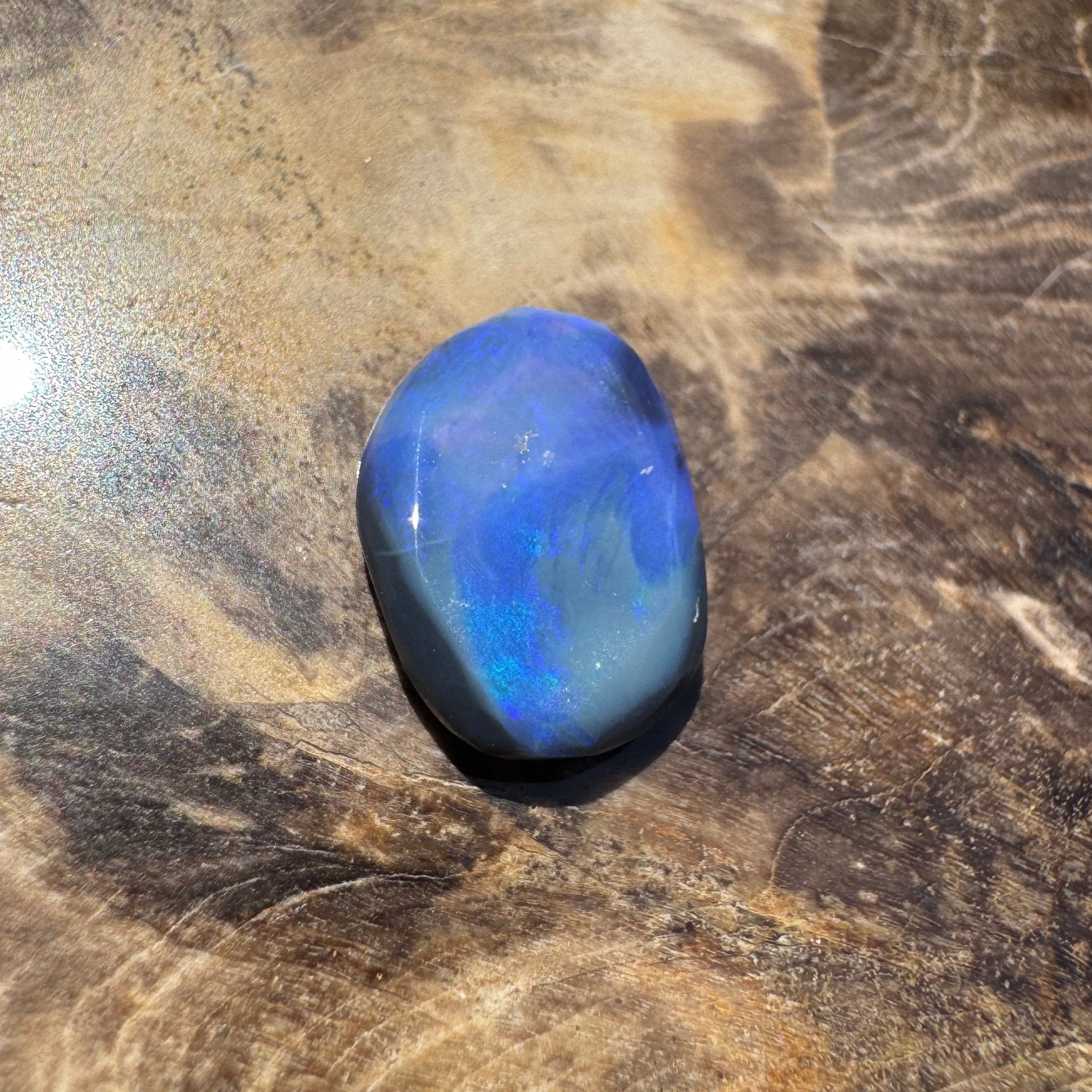 2ct Hand - cut Solid Lightning Ridge Semi Black Opal