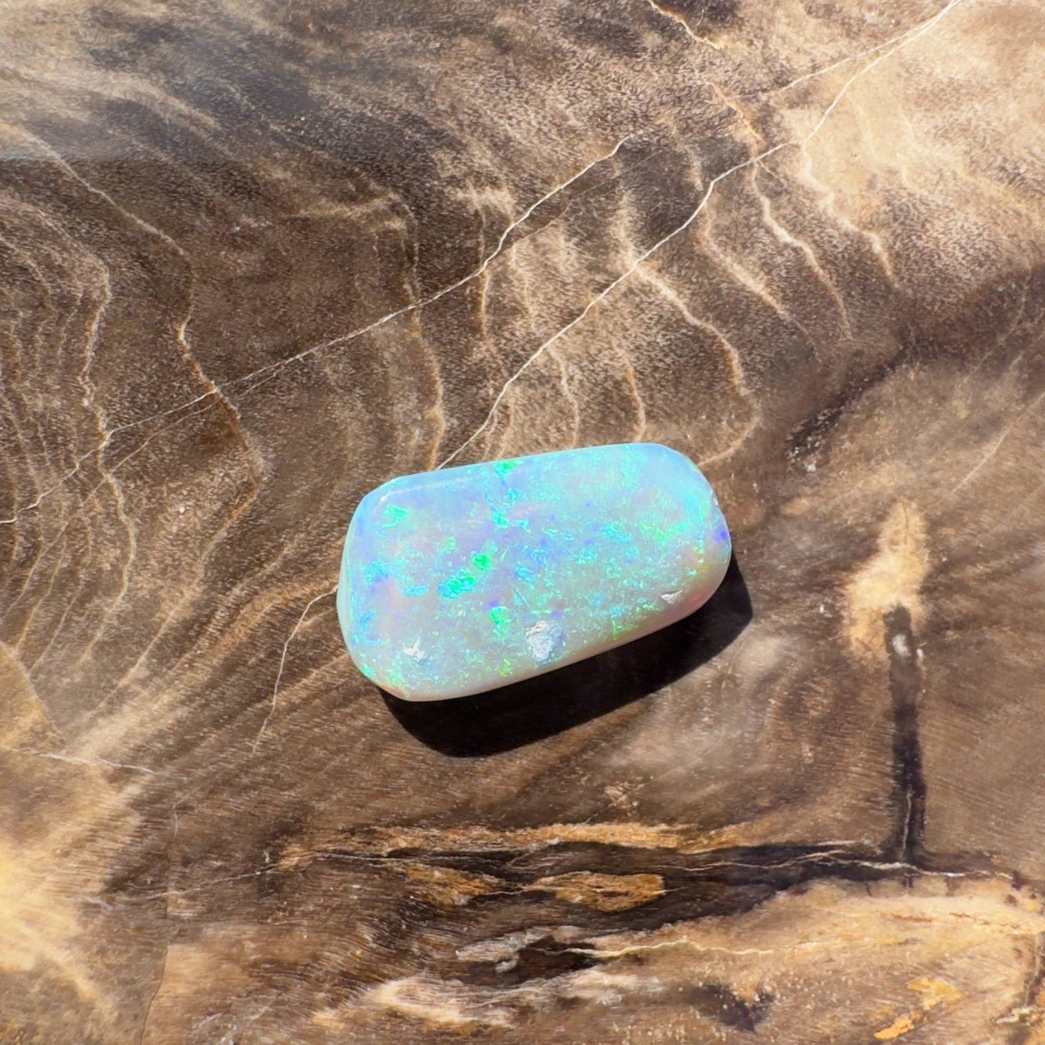2ct Hand - cut Solid Lightning Ridge Semi Black Opal