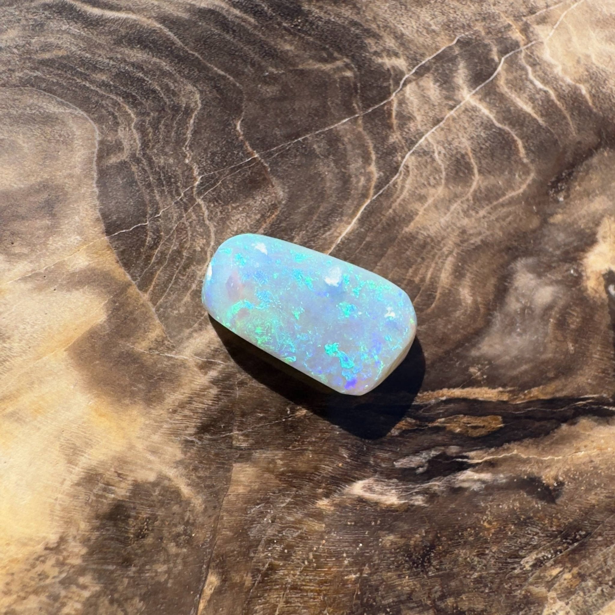 2ct Hand - cut Solid Lightning Ridge Semi Black Opal
