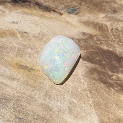 2ct Solid Hand - cut Coober Pedy Opal
