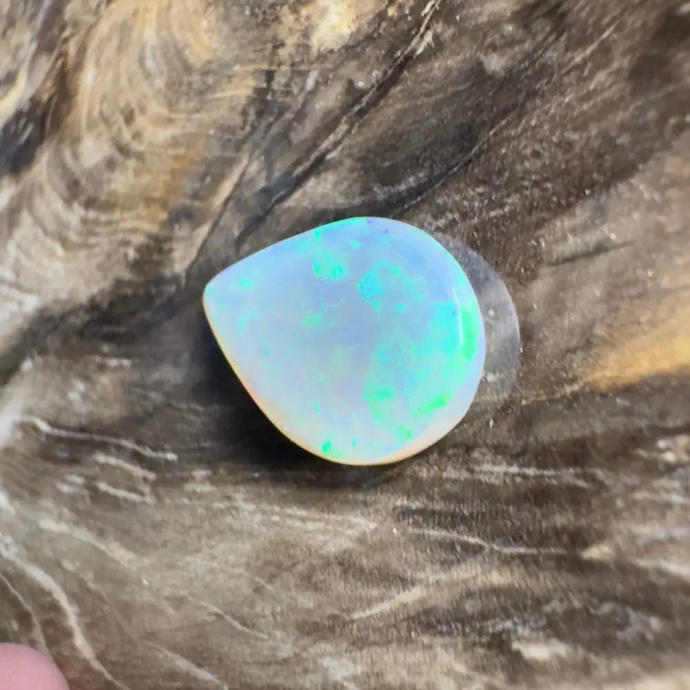 3.0ct Coober Pedy Opal Solid Hand - Cut