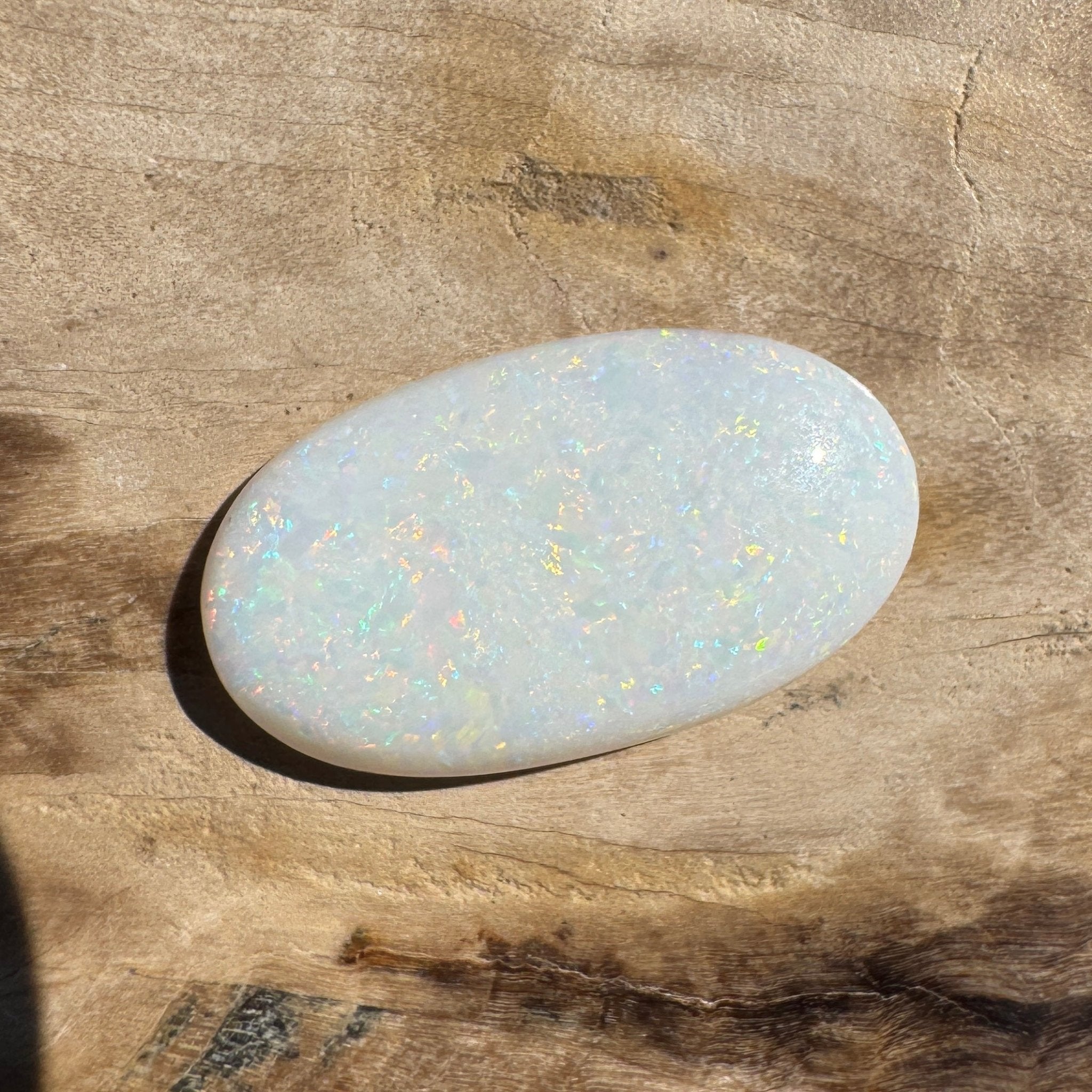 3.2ct Hand - cut Solid Coober Pedy Opal